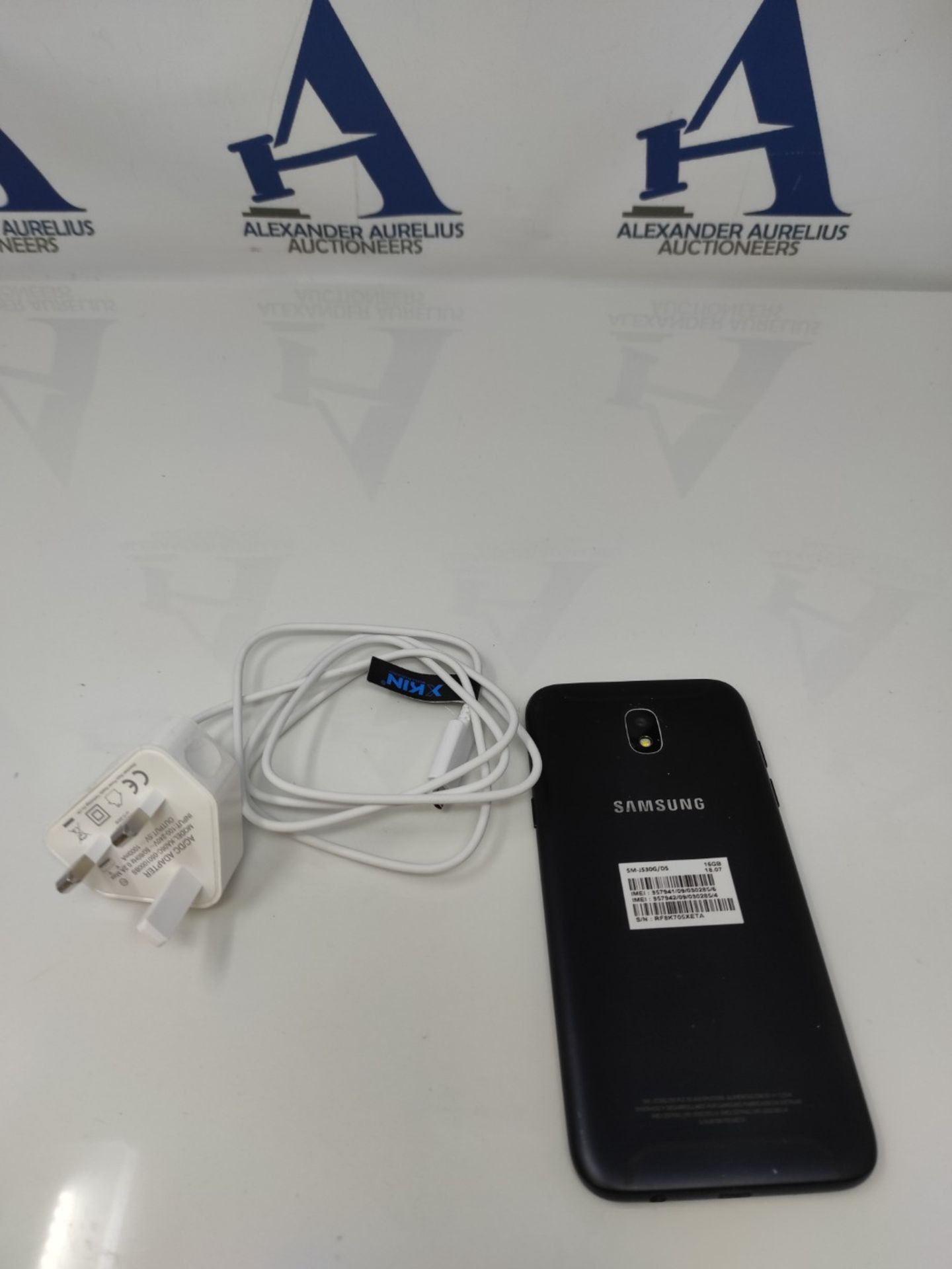 RRP £69.00 Samsung Galaxy J5 (2017) 16GB 5.2in 13MP SIM-Free Smartphone in Black (Renewed) - Image 2 of 2