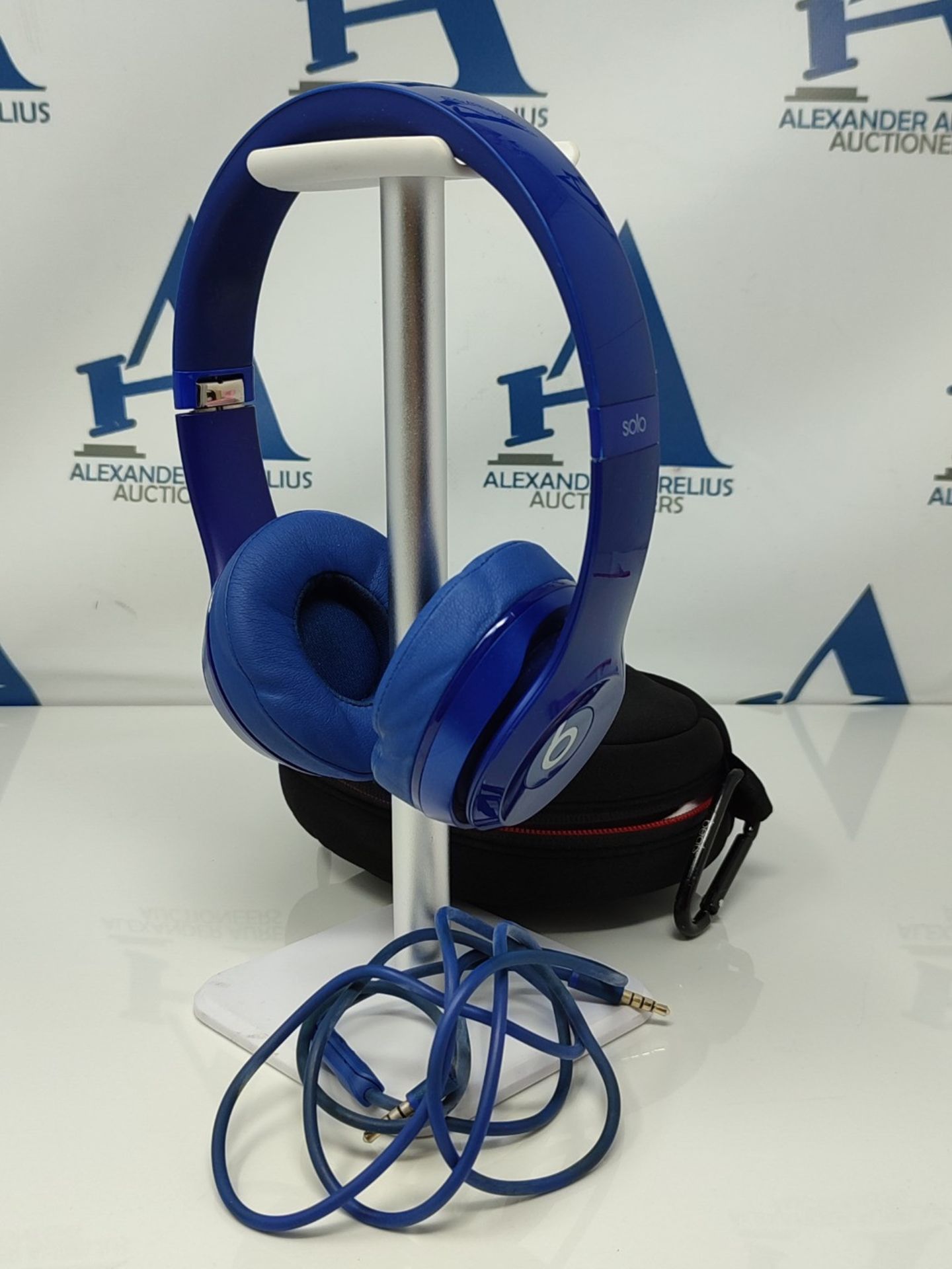 RRP £190.00 Beats Solo2 On-Ear Headphones - Blue - Image 2 of 3