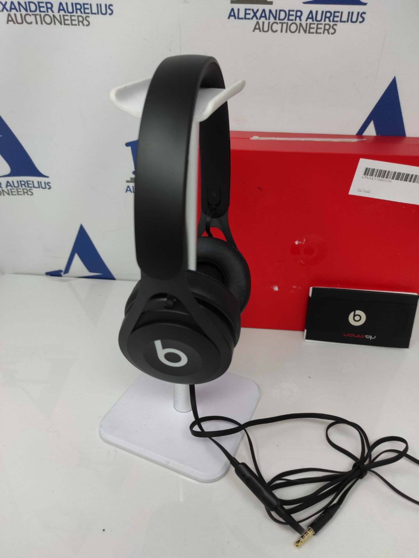 RRP £79.00 Beats EP On-Ear Headphones - black - Image 3 of 3