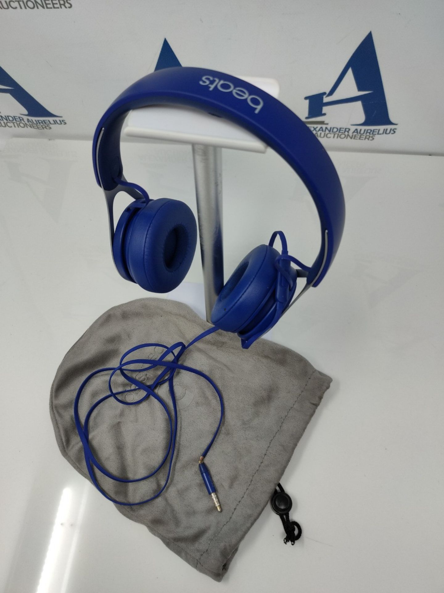 RRP £79.00 Beats Ep Wired On-Ear Headphones - Blue - Image 3 of 3