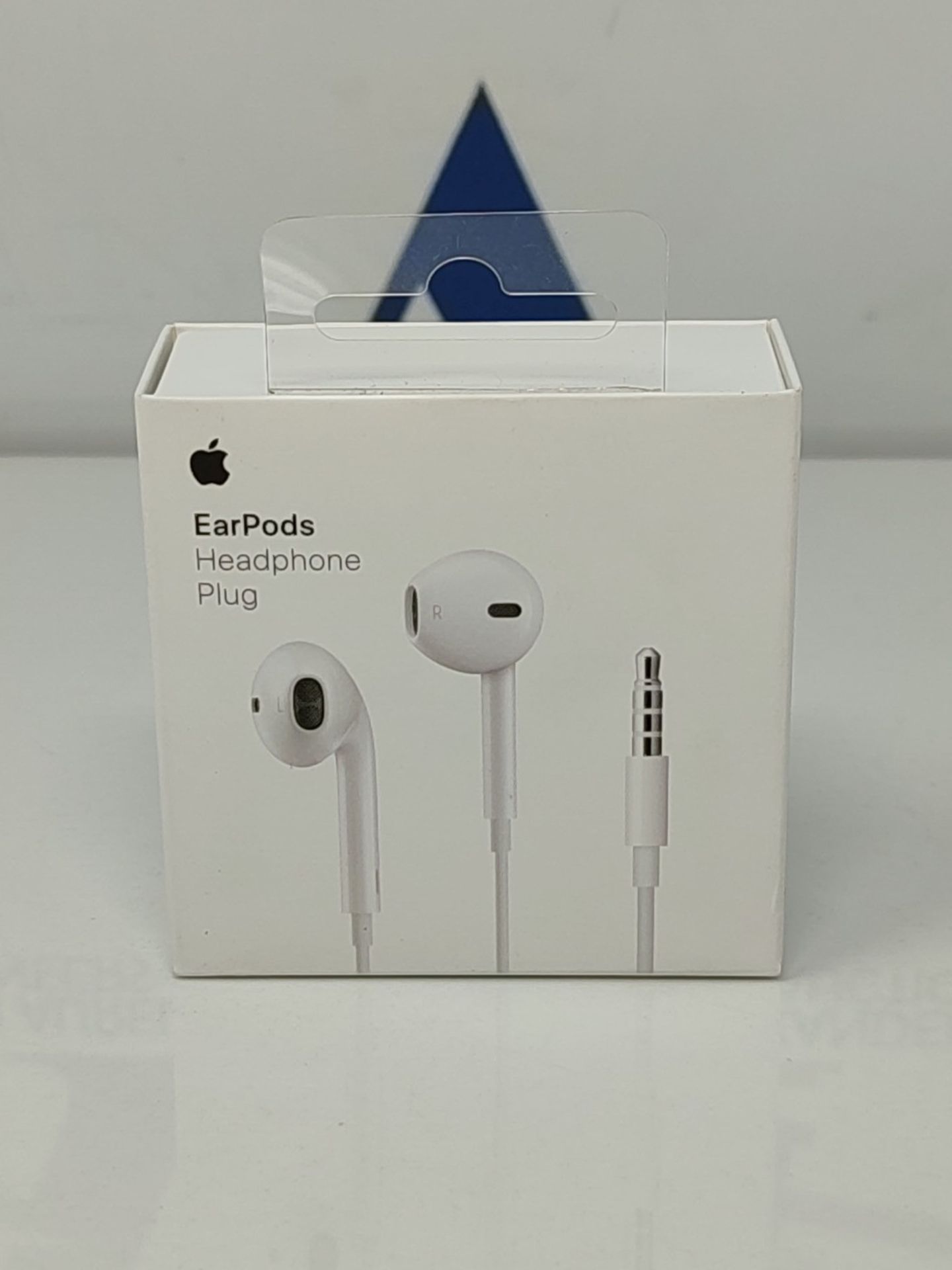 Apple EarPods with 3.5mm Headphone Plug - White - Image 2 of 3