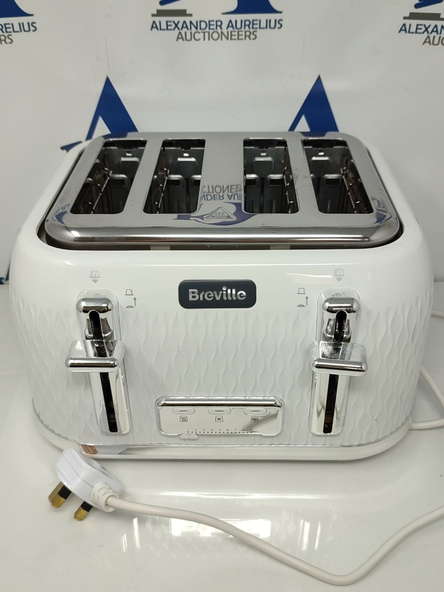 Breville Curve 4-Slice Toaster with High Lift and Wide Slots | White & Chrome [VTT911] - Image 3 of 3