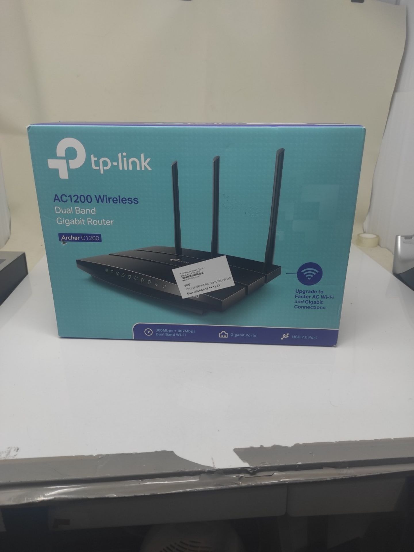 RRP £72.00 TP-Link 1200 Mbps Dual-Band Gigabit Wi-Fi Router: 300 Mbps in 2.4 GHz, 867 Mbps in 5 G - Image 2 of 3