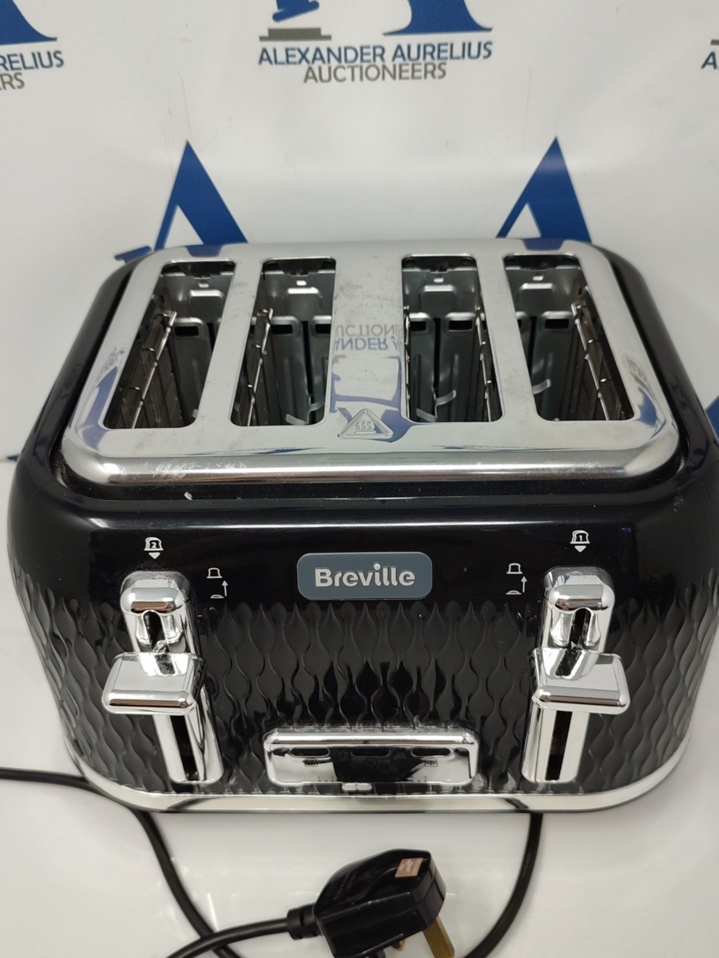 Breville Curve 4-Slice Toaster with High Lift and Wide Slots | Black & Chrome [VTT786] - Image 3 of 3