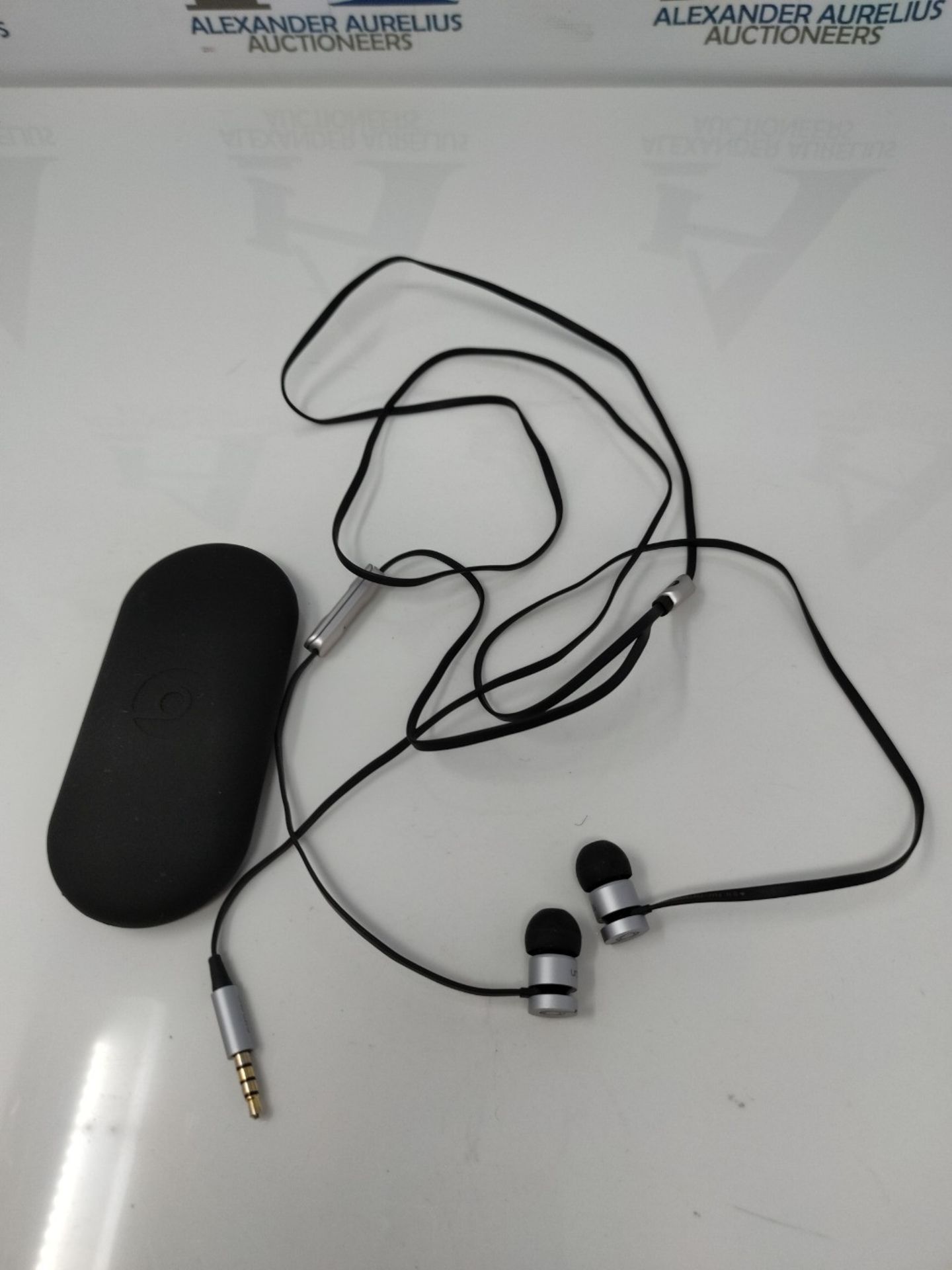 RRP £99.00 Beats by Dr. Dre UrBeats In-Ear Headphones - Space Grey - Image 3 of 3