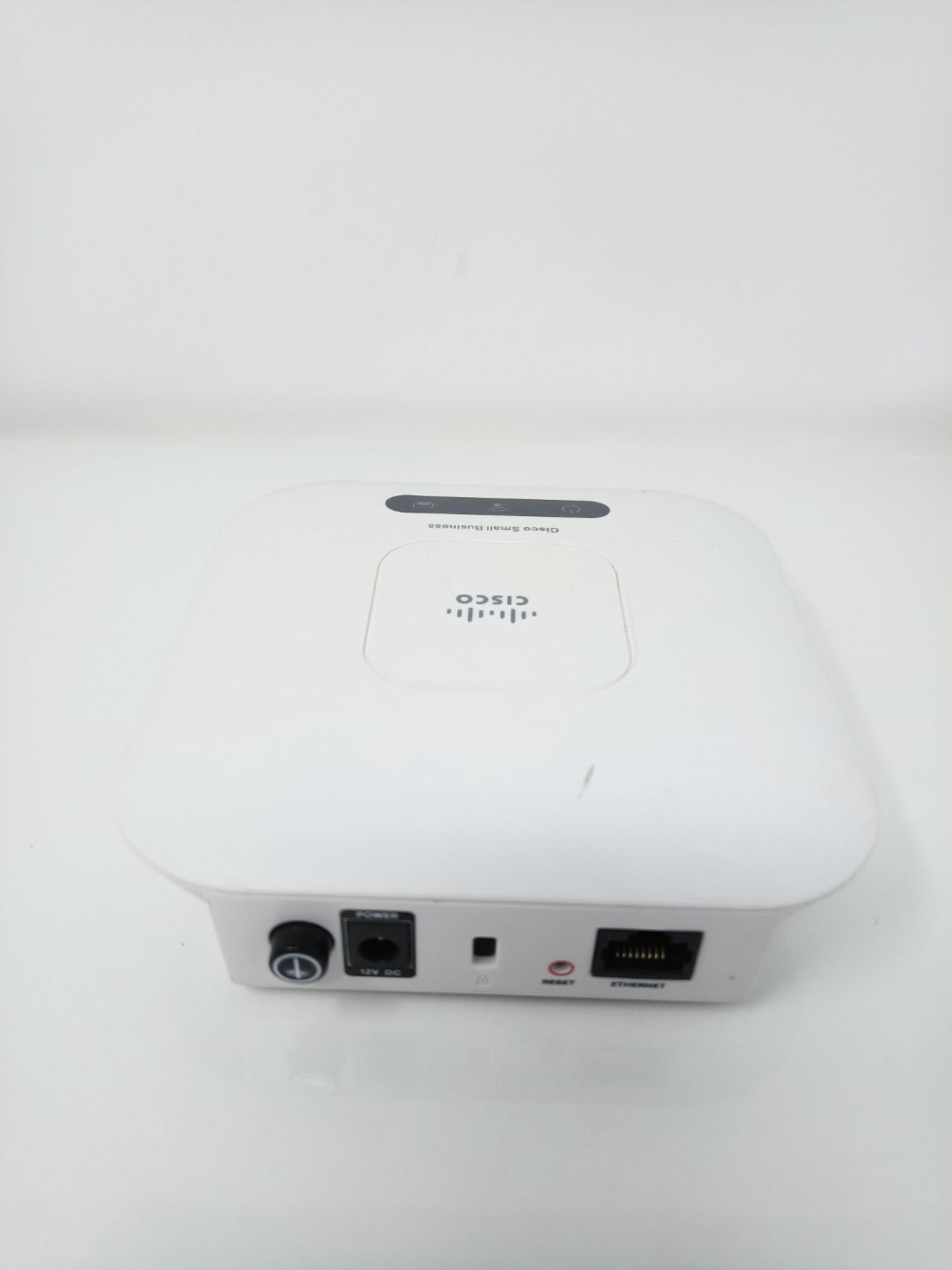 RRP £69.00 Cisco WAP121-E-K9-G5 Small Business Wireless-N Access Point with Power over Ethernet - Image 3 of 3