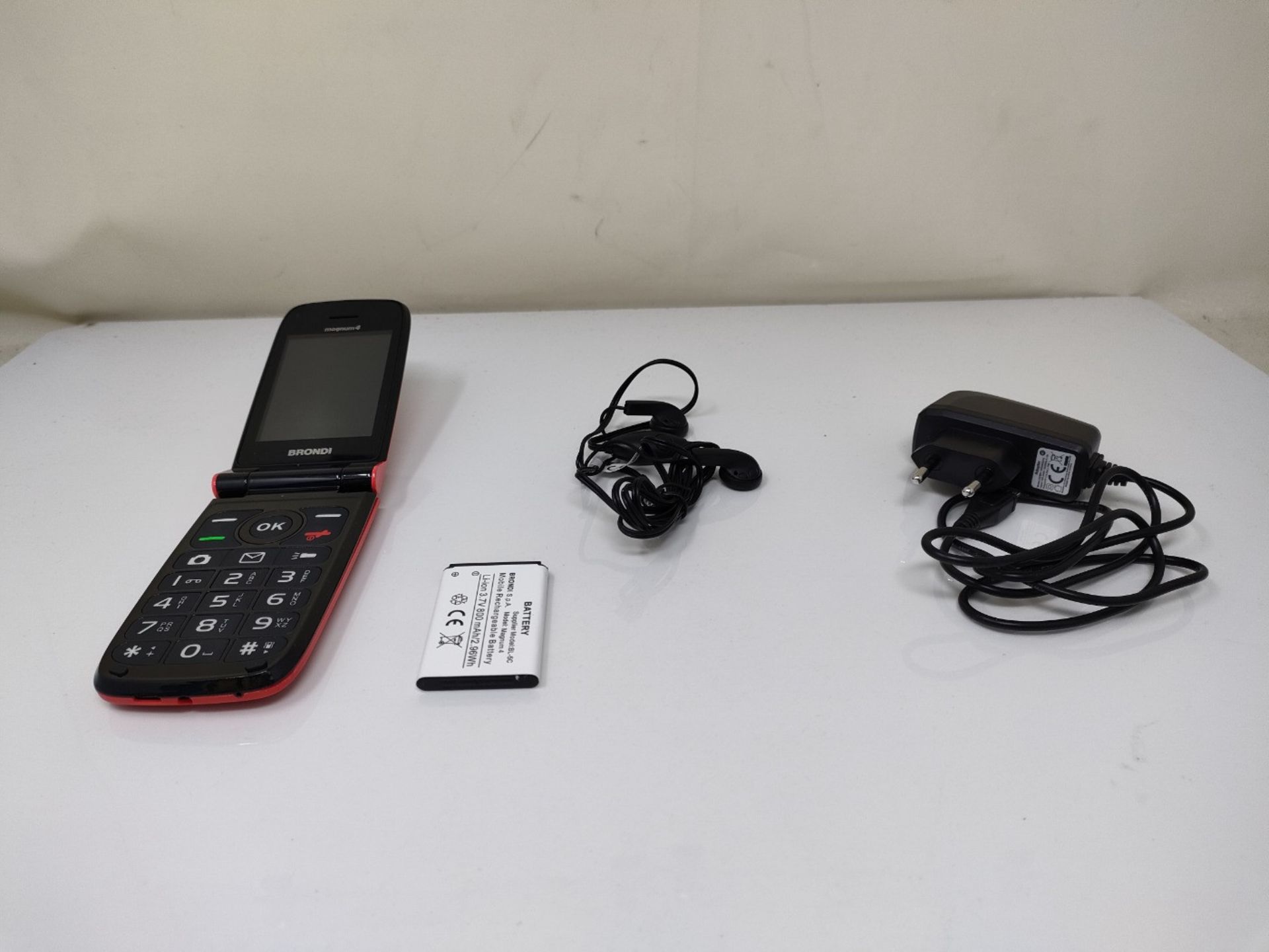 Brondi Magnum 4 Maxi Display Mobile Phone, Backlit Physical Keyboard, Dual Sim, 1.3 MP - Image 3 of 3
