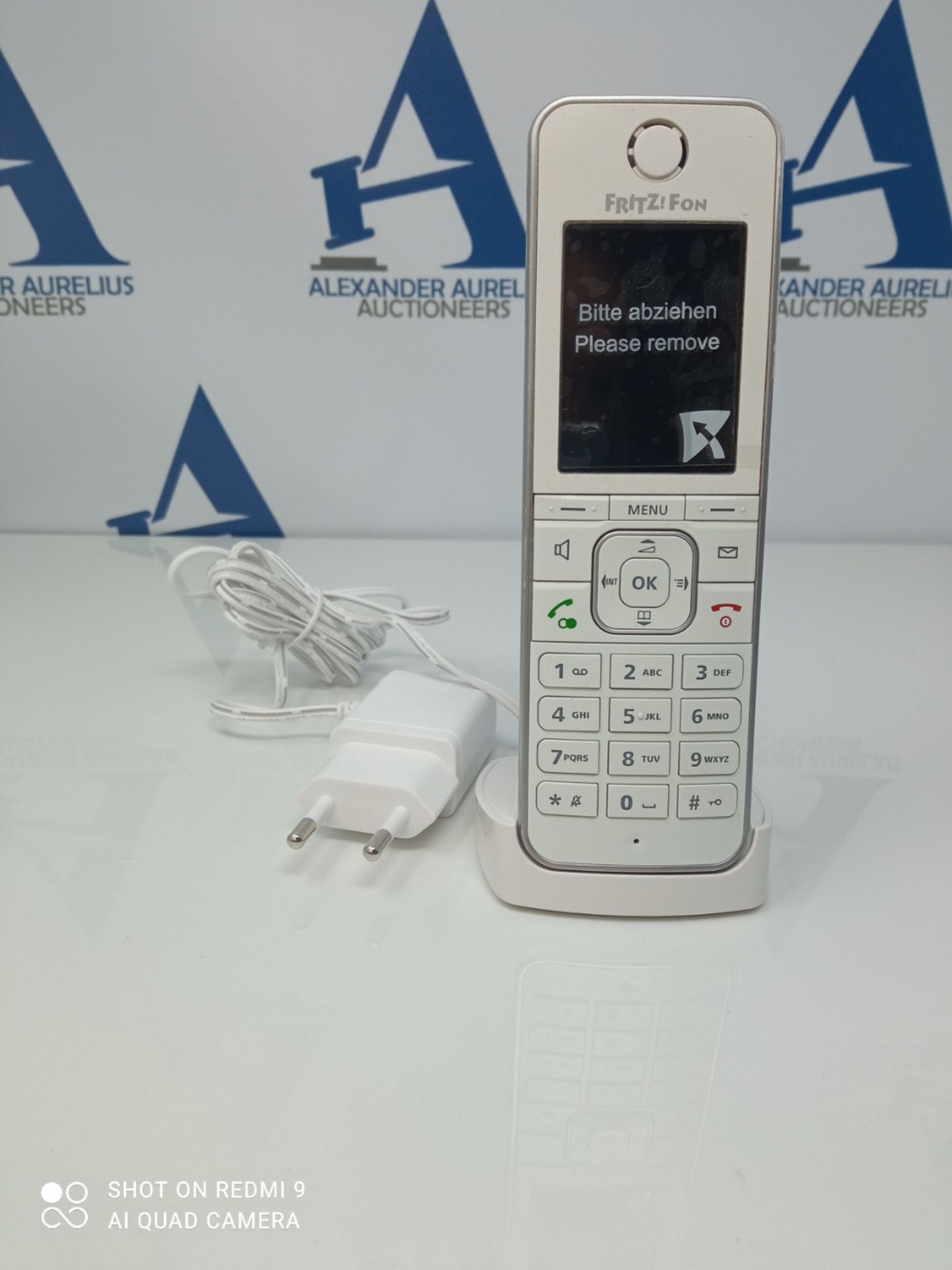 RRP £58.00 AVM FRITZ!Fon C6 DECT comfort telephone (high-quality color display, HD telephony, Int - Image 3 of 3