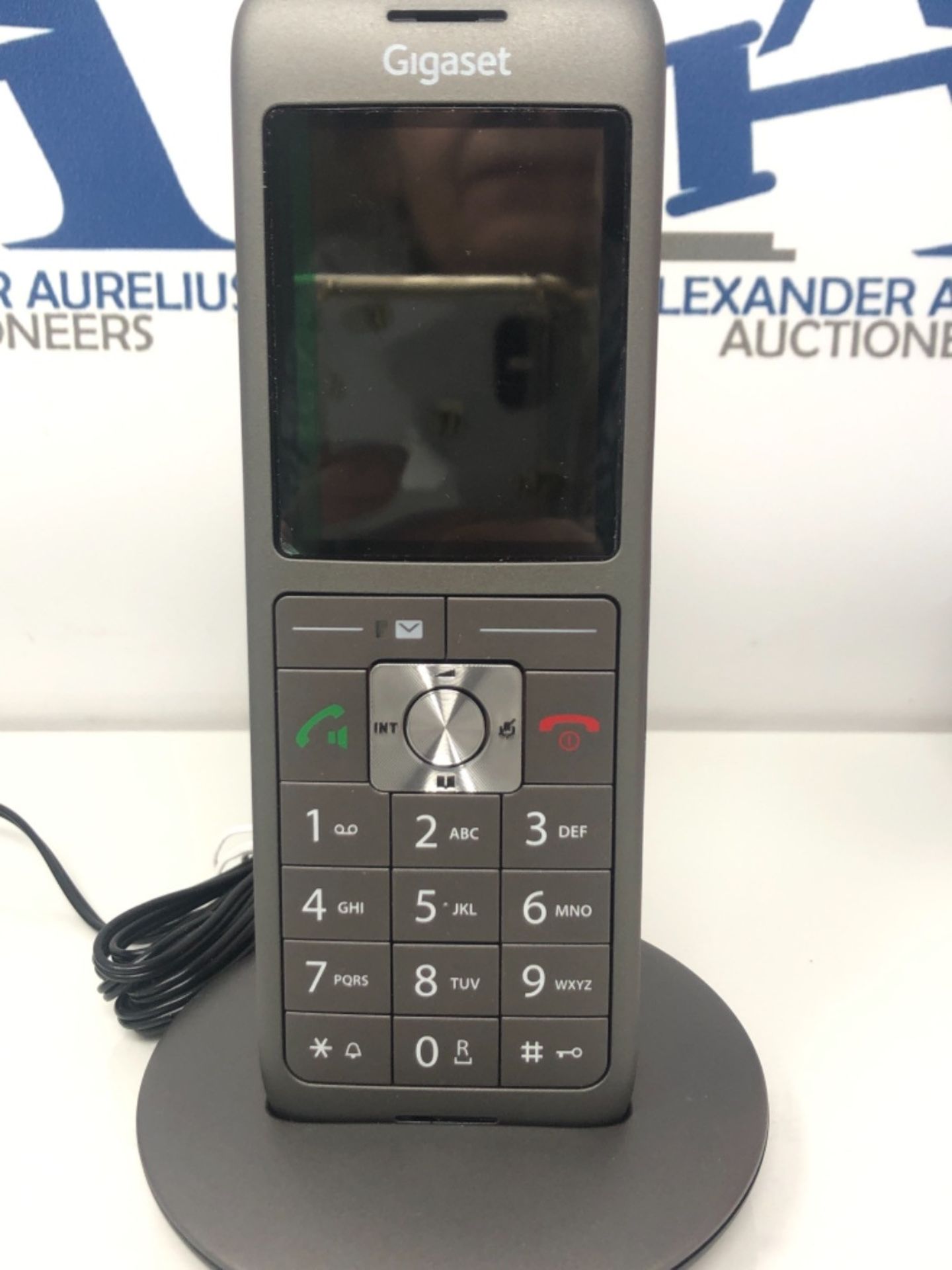RRP £66.00 Gigaset CL660HX - DECT handset with charging cradle - high-quality cordless phone for - Image 3 of 3