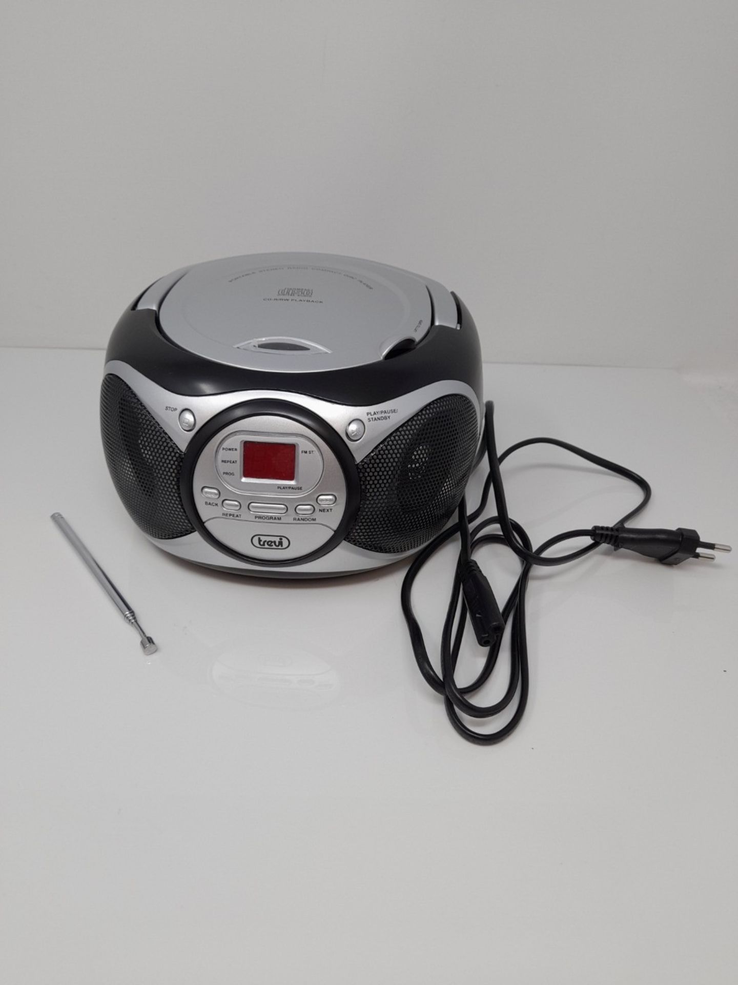 RRP £51.00 Trevi CD 512 Portable CD Player with Radio and Aux-in - Bild 2 aus 3