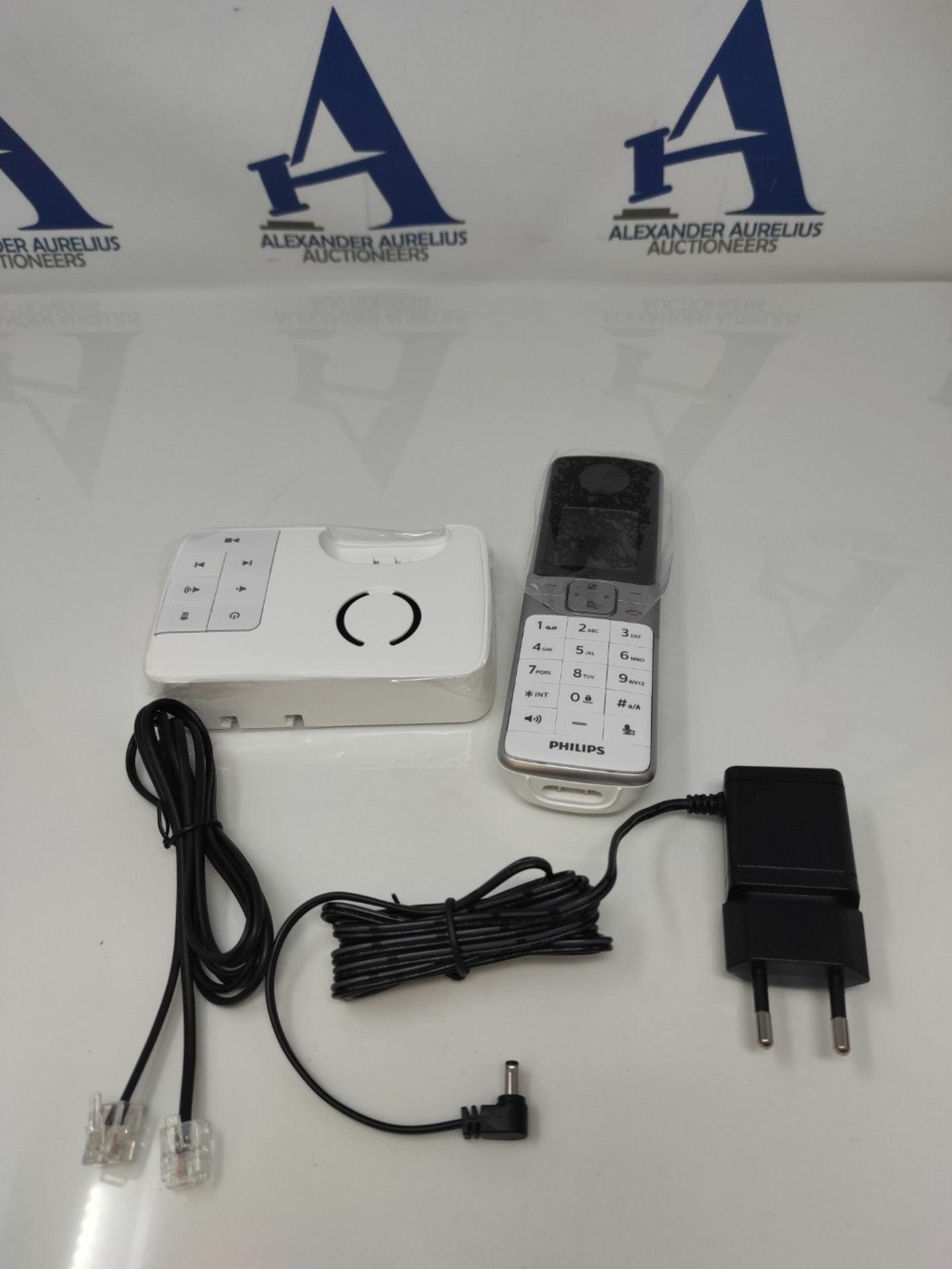 RRP £58.00 Philips D6351W/38 DECT cordless phone with answering machine White - Image 3 of 3