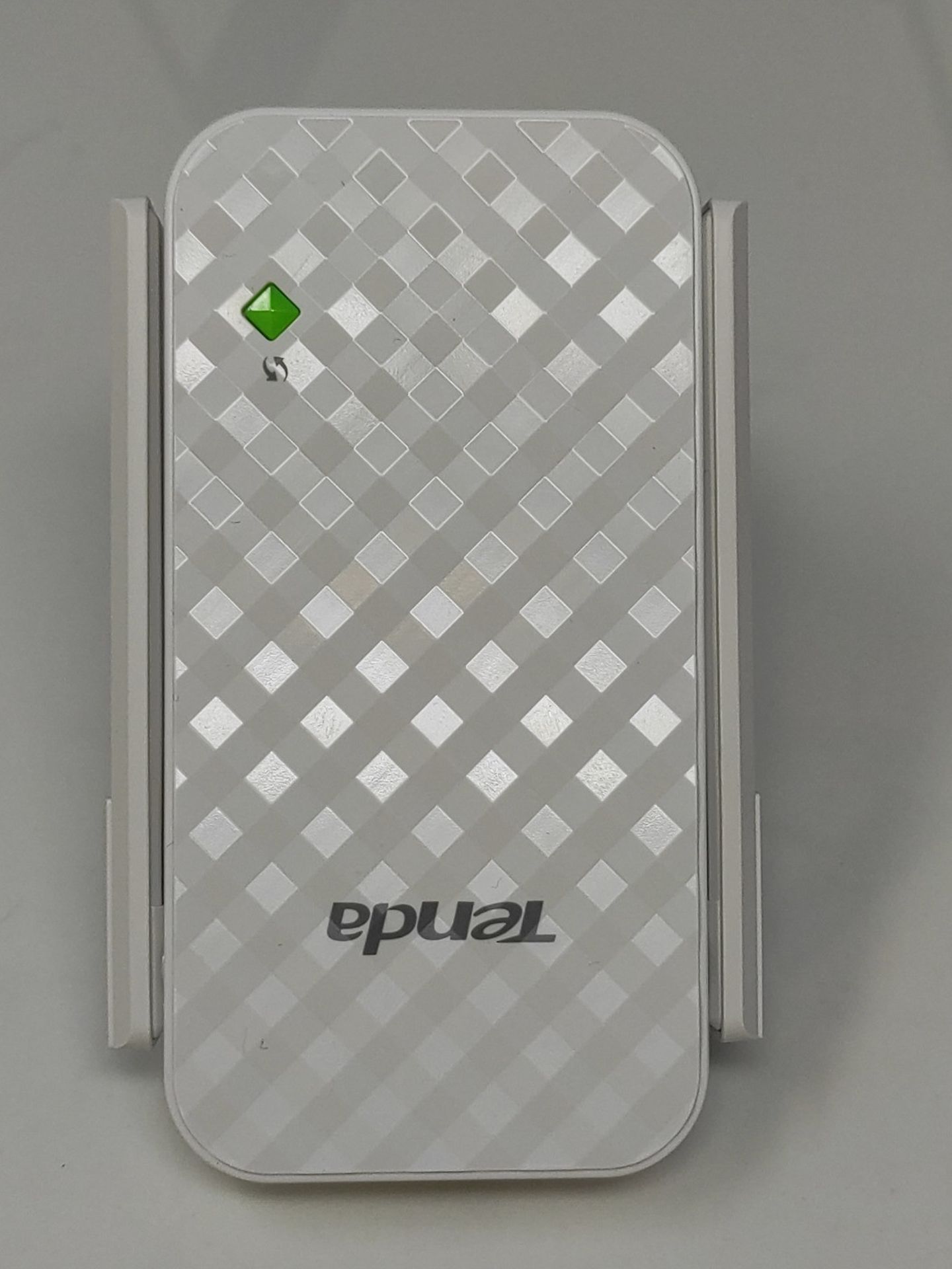 Tenda WLAN Repeater WLAN Amplifier WiFi Repeater (N300 2.4GHz: 300 Mbps), 2 * 3dBi Ext - Image 3 of 3