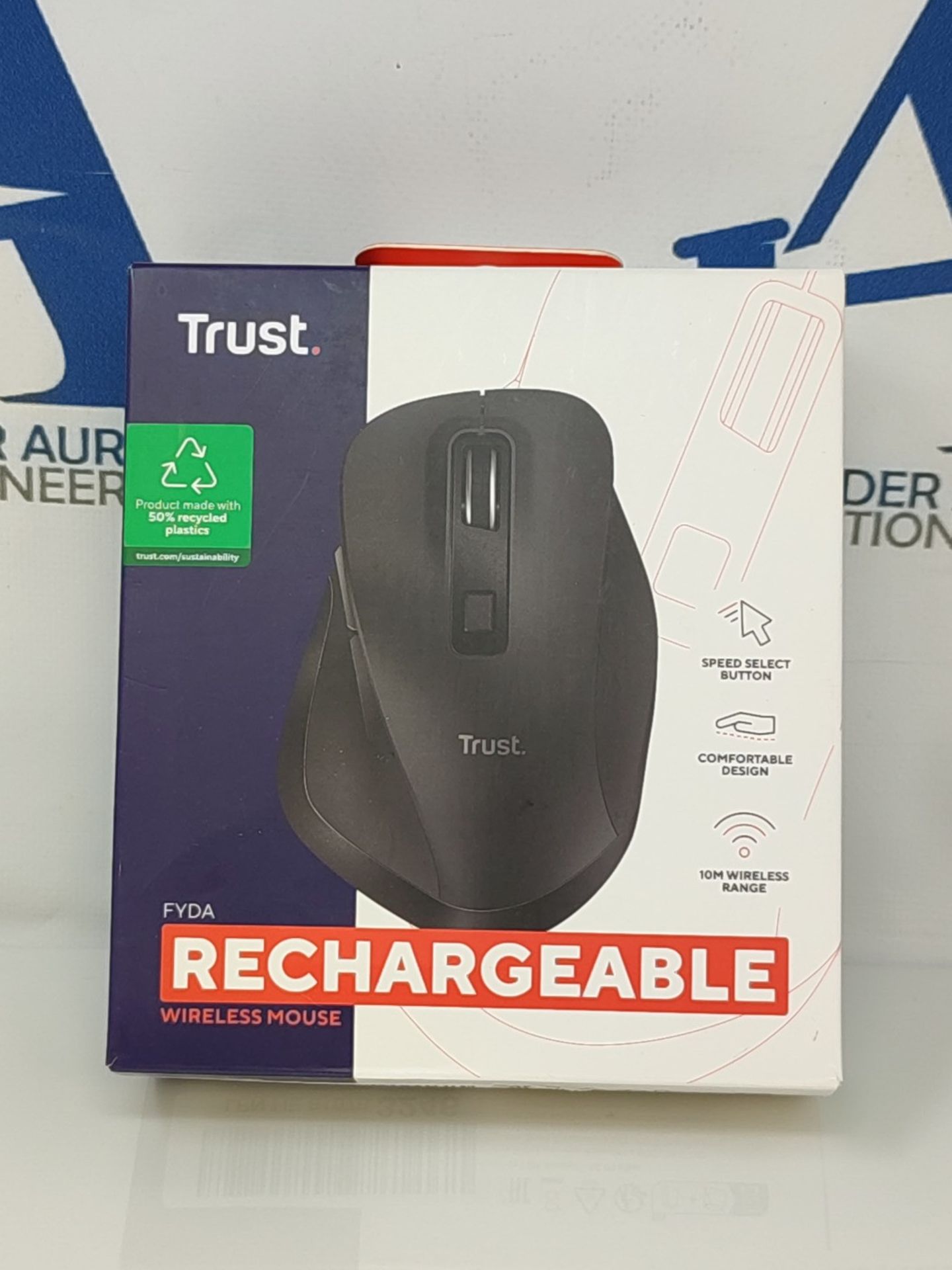 Trust Fyda Mouse Wireless Rechargeable, Sustainable Design, 800-2400 DPI, 6 Buttons, 2 - Image 2 of 3