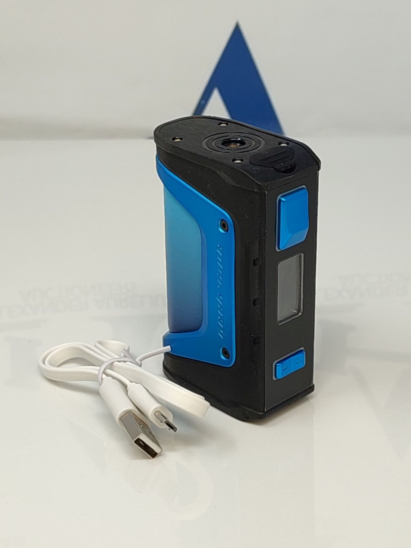 TVDC Geekvape Aegis Legend vape mod with 5 to 200W Variable Wattage Range, Dual 18650 - Image 2 of 2