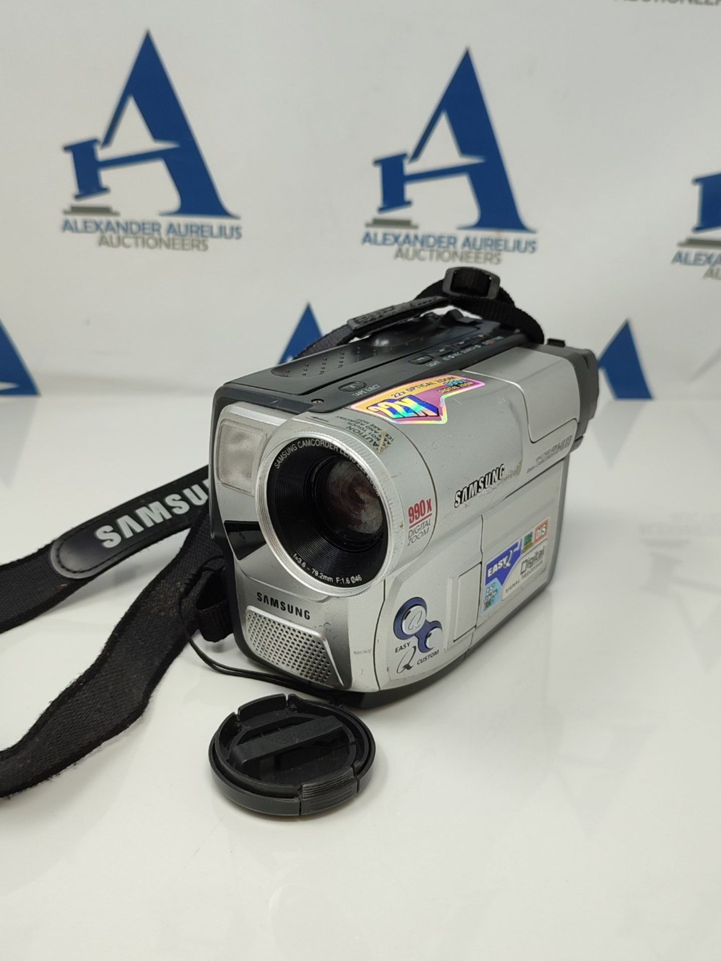 SAMSUNG VP-L750D PAL HI 8 VIDEO CAMCORDER