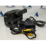 Sony Handycam Video 8 CCD-TR450E Camera Recorder Camcorder
