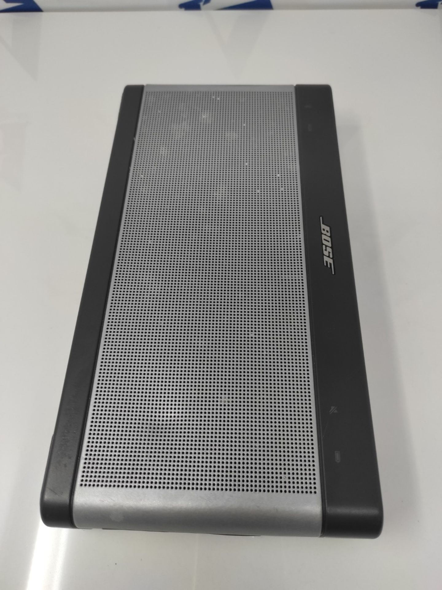 RRP £300.00 Bose SoundLink Bluetooth III Portable Speakers - Image 2 of 3