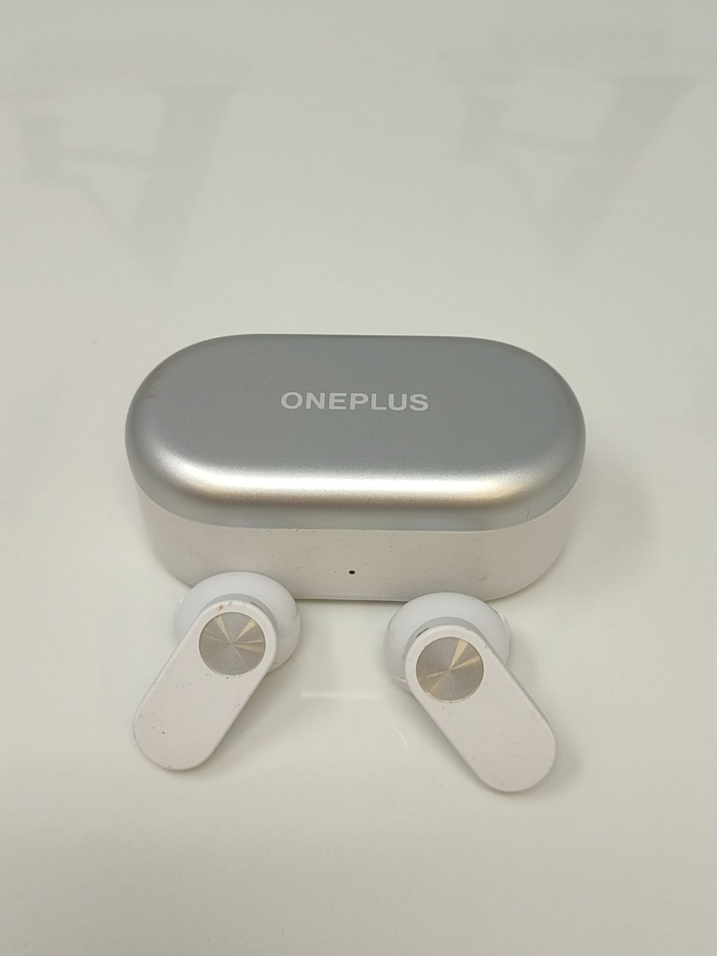 RRP £63.00 OnePlus Nord Buds 2 - Wireless earbuds with up to 36 hours of battery life, active noi - Image 3 of 3
