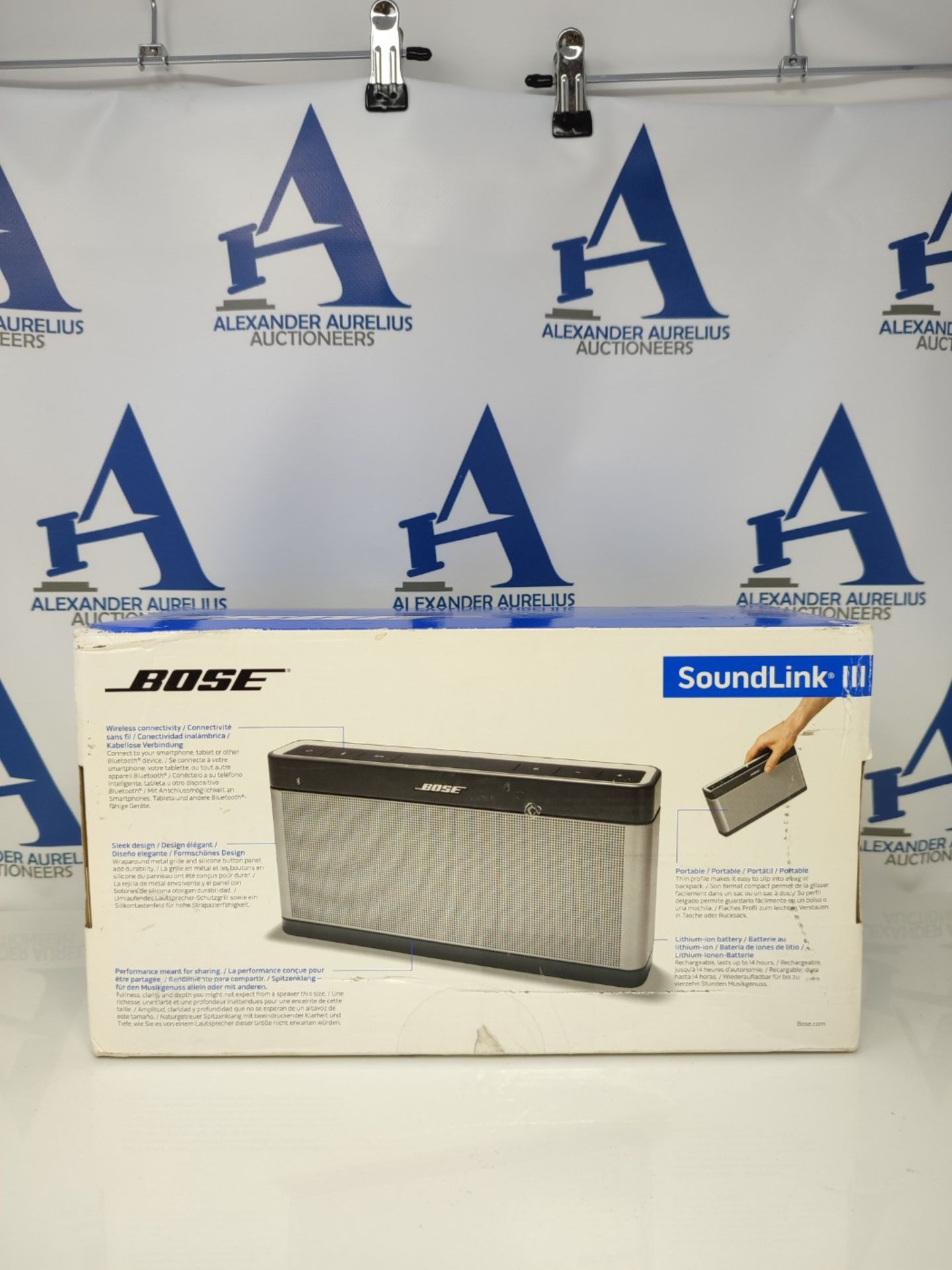 RRP £300.00 Bose SoundLink Wireless Bluetooth Speaker III - Silver - Image 2 of 3