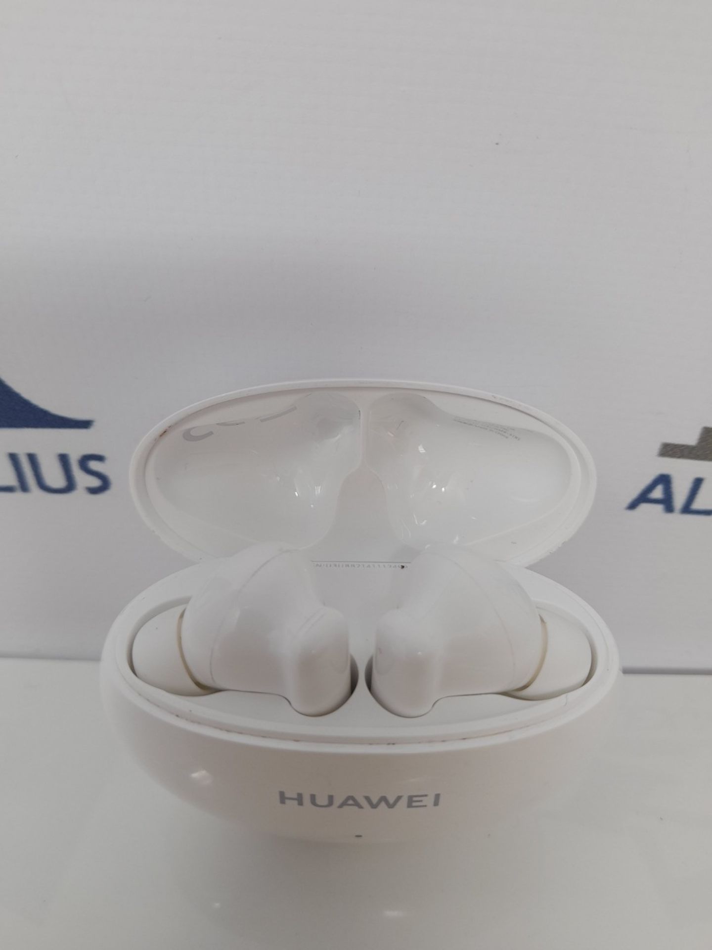 RRP £58.00 HUAWEI FreeBuds 4i Wireless In-Ear Bluetooth Headphones with Active Noise Cancellation - Image 2 of 3