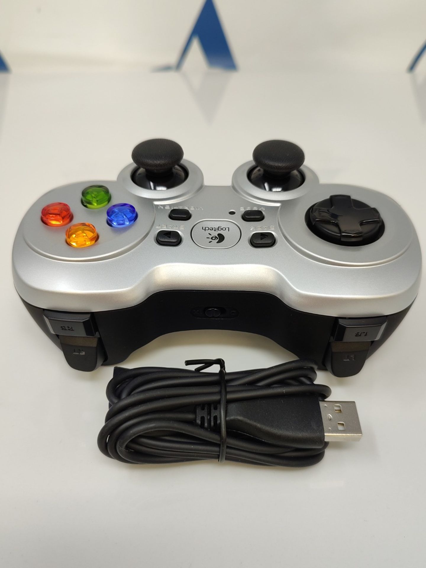 Logitech F710 Wireless Gamepad, Game Controller with Console-like Layout, 4 Button D-P - Image 3 of 3