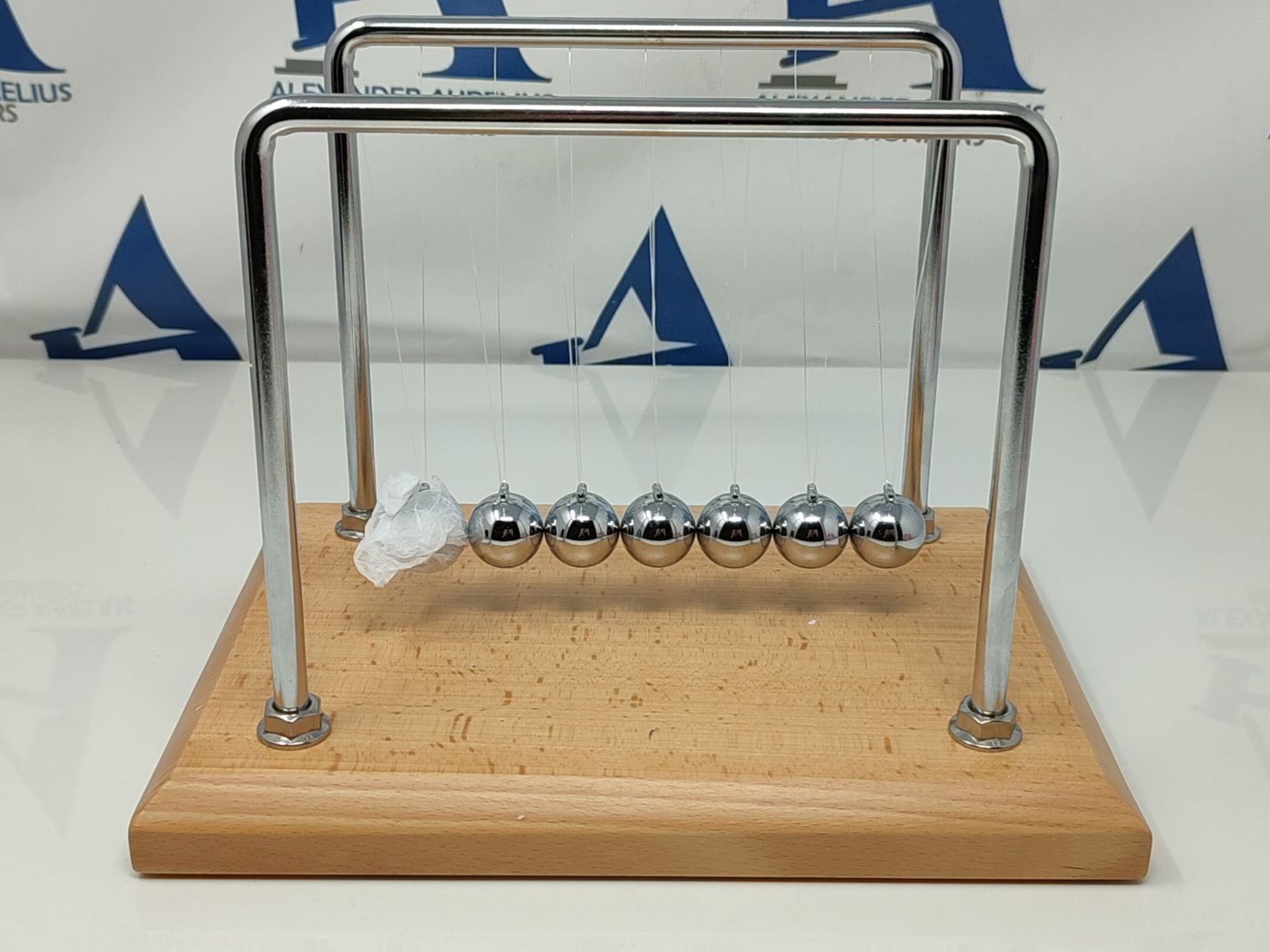 CERROPI Newton Cradle Balance Balls, Newton Pendulum with 7 Balls, Classic Newton Swin