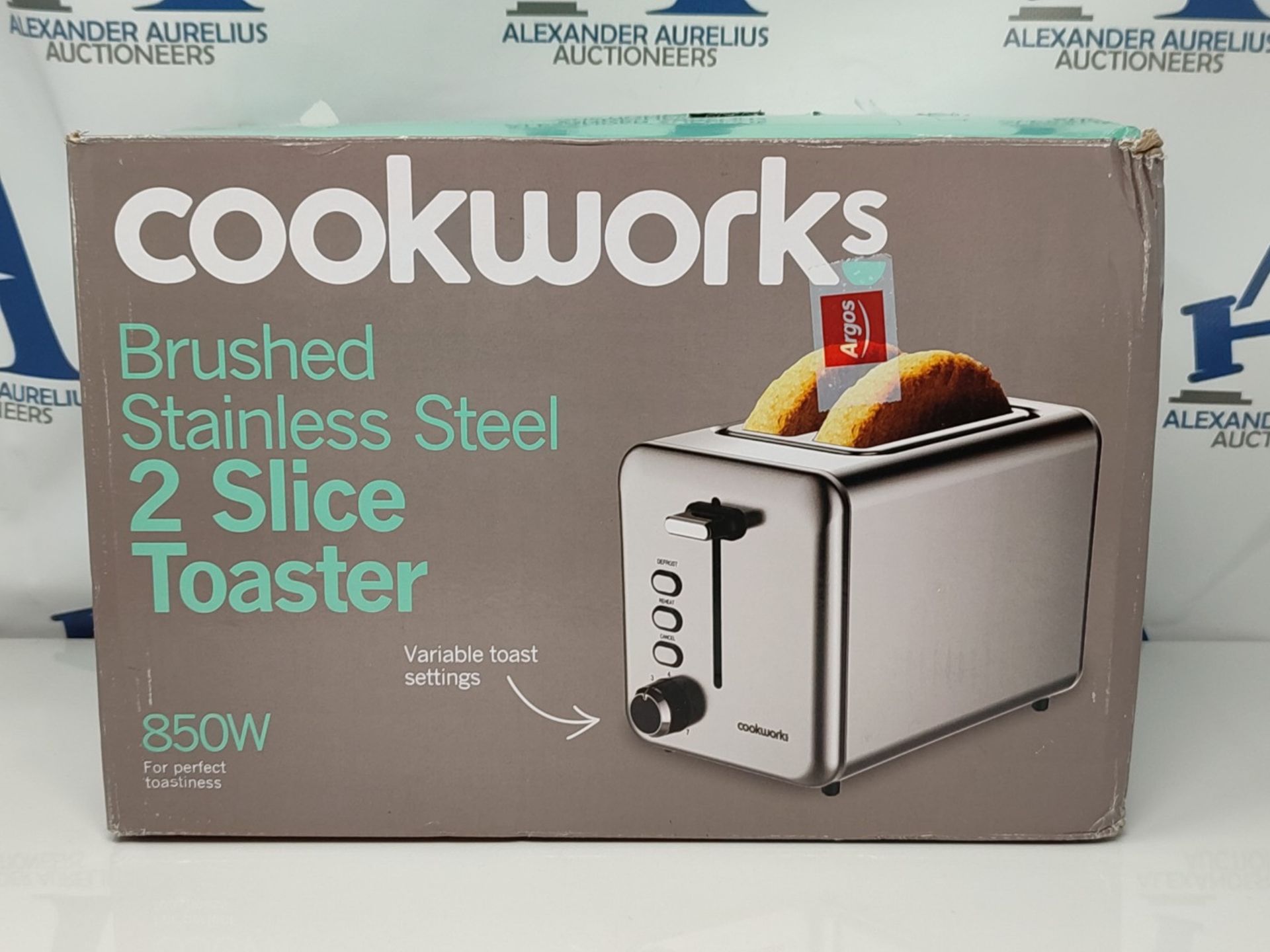 Russell Hobbs 26550 Stainless Steel 2 Slice Toaster, Black - Image 2 of 3