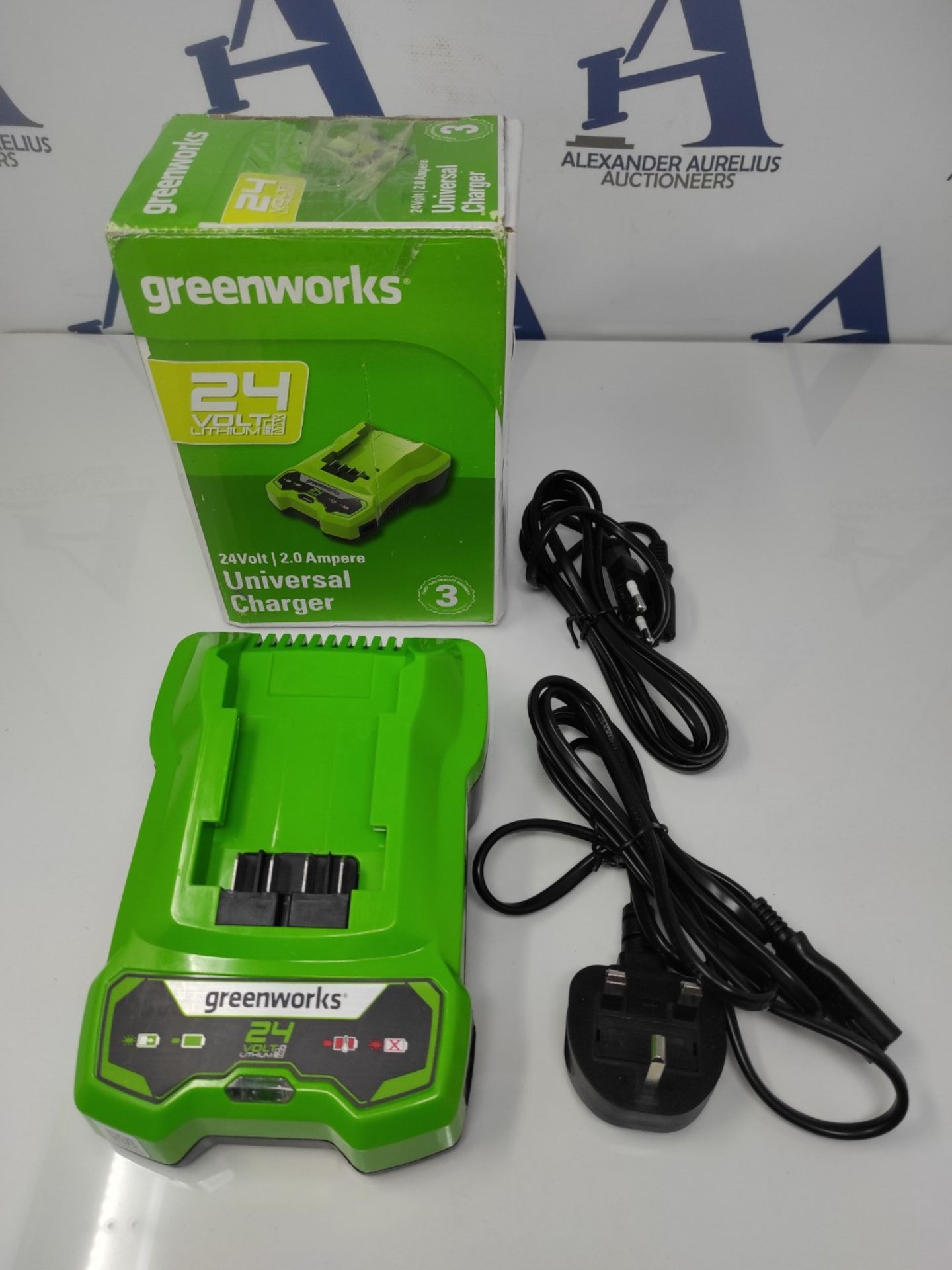 Greenworks 24V Battery Charger. Suitable for all Batteries of the 24V Greenworks Serie - Image 2 of 2