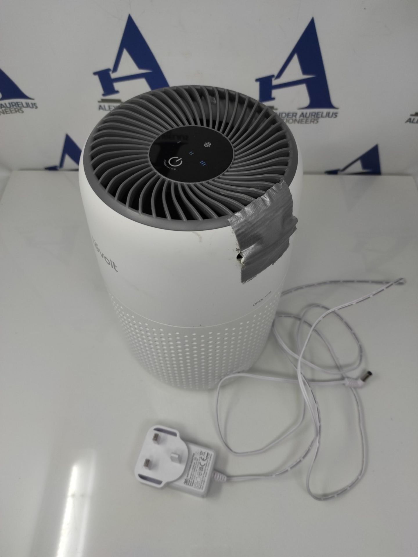 LEVOIT Air Purifier for Home Bedroom, Ultra Quiet HEPA Air Filter Cleaner with Fragran - Image 3 of 3