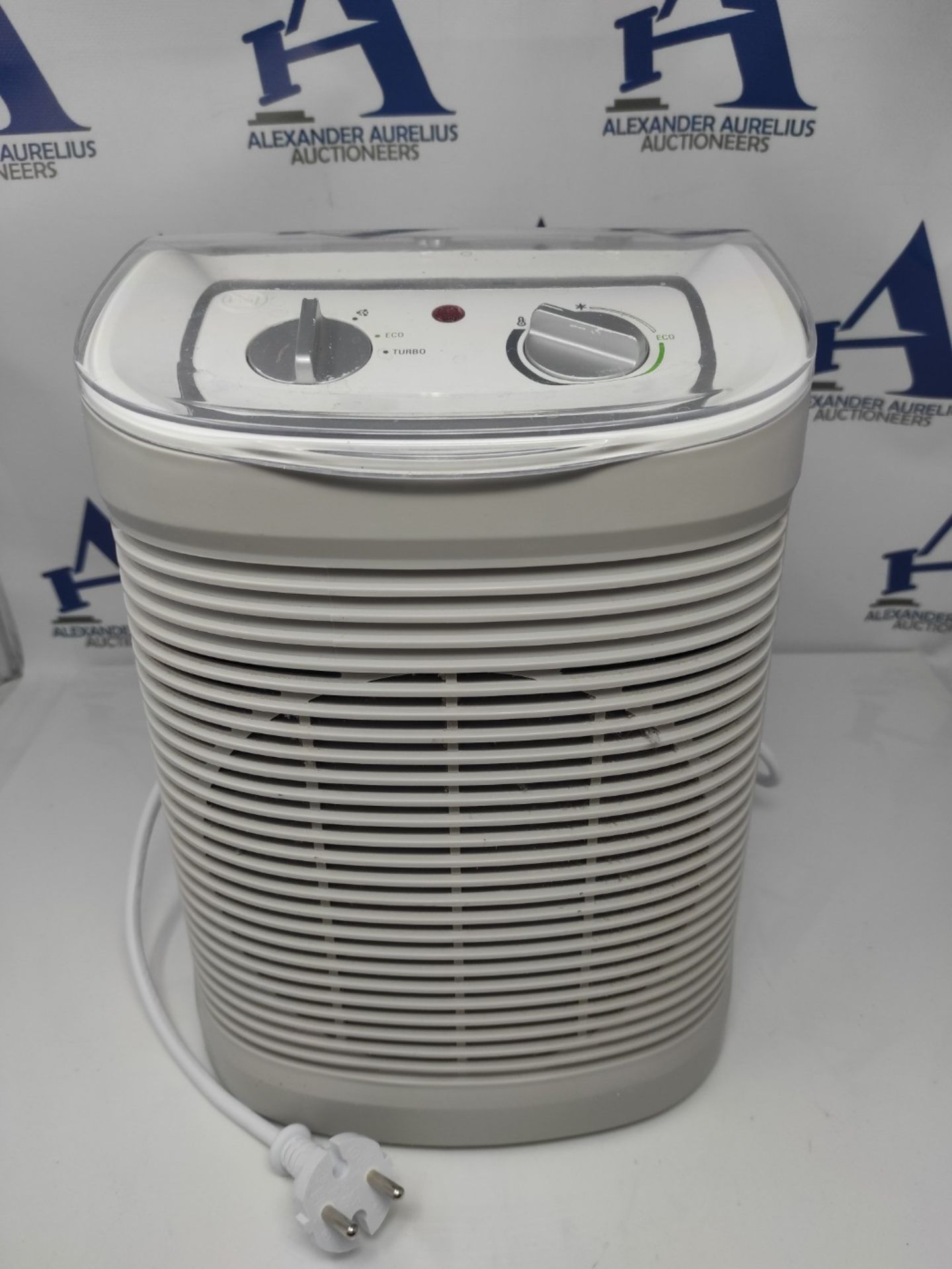 RRP £62.00 Rowenta Instant Comfort Aqua Heater, Two heat settings, Fan function, Adjustable energ - Image 3 of 3