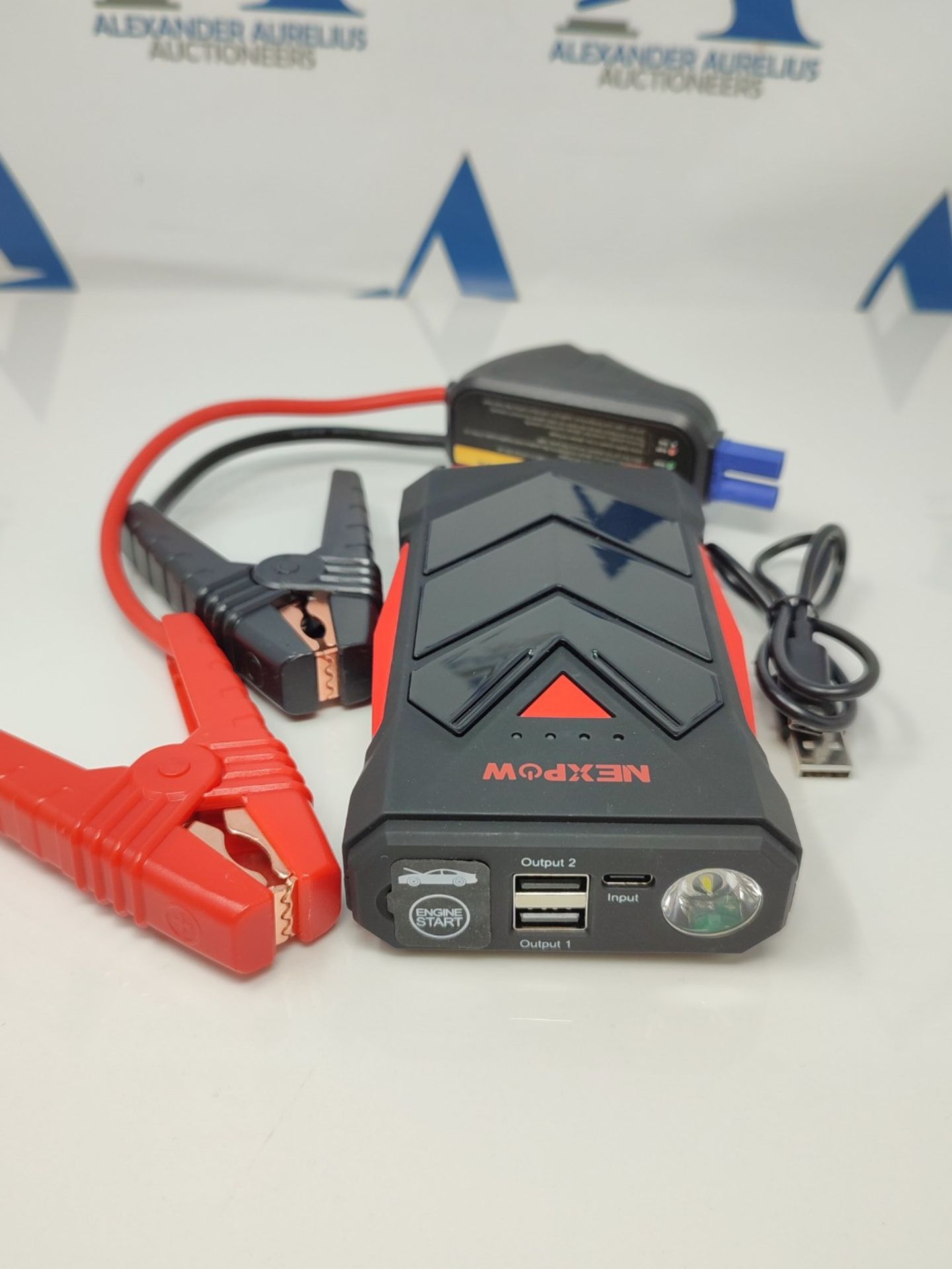 RRP £57.00 NEXPOW 1000A Jump Starter Powerbank, Car jump starter for up to 7L gas or 5.5L diesel, - Image 2 of 2