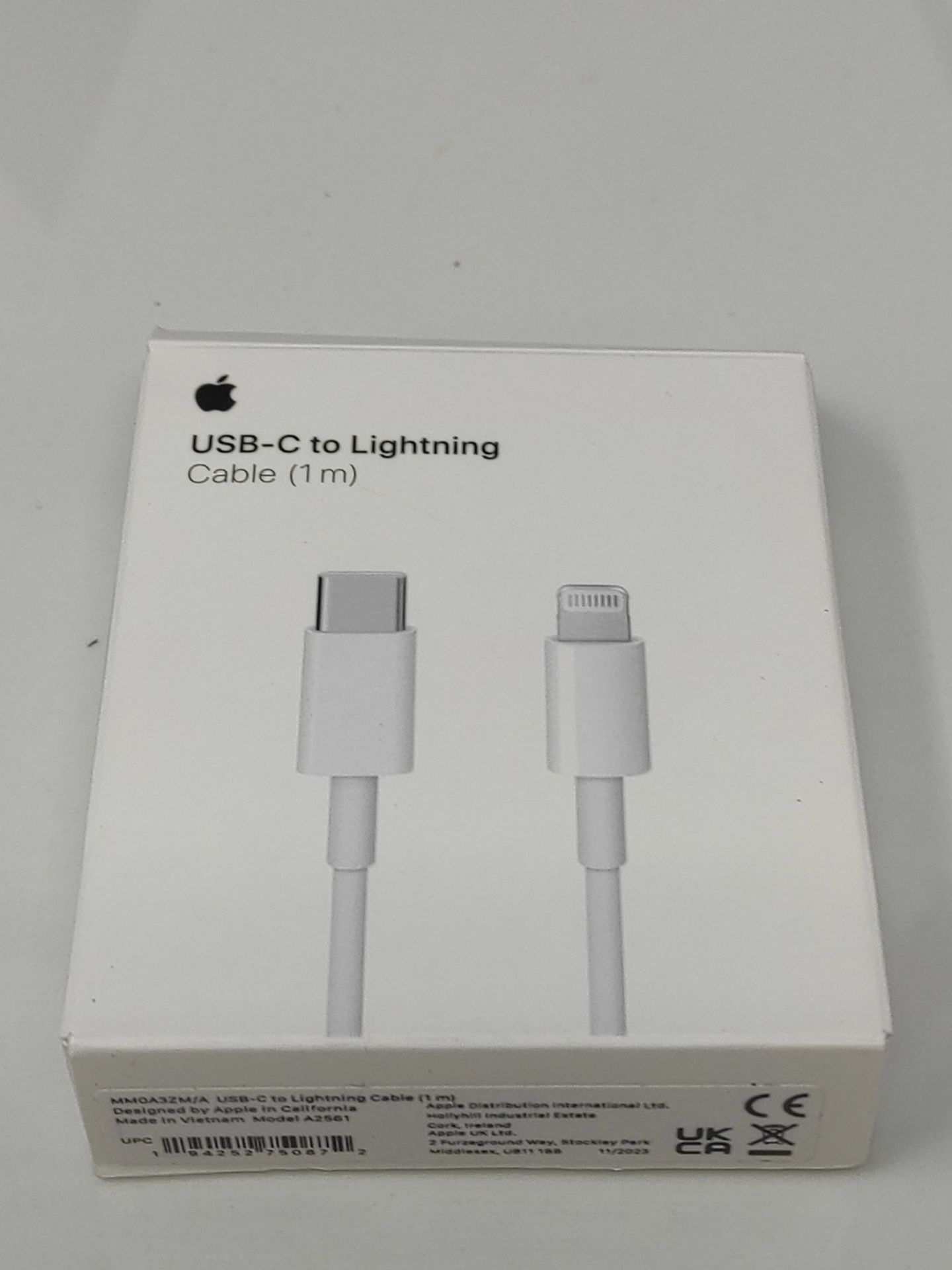 Apple Lightning to USB-C Cable (1m), Tablet - Image 2 of 3