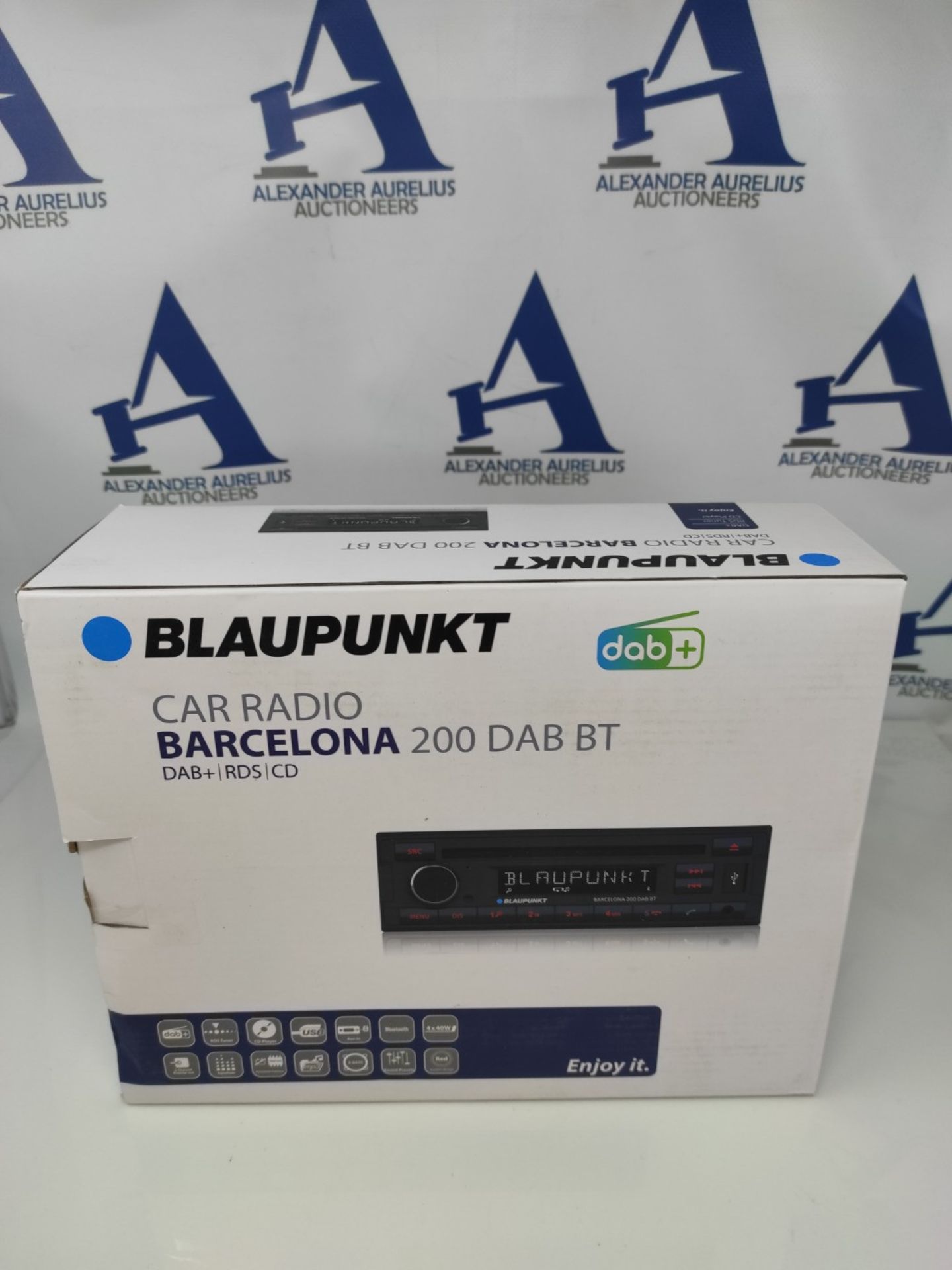RRP £141.00 Blaupunkt Barcelona 200 DAB BT Car Radio with Bluetooth Hands-Free Calling, DAB+ Tuner - Image 2 of 3