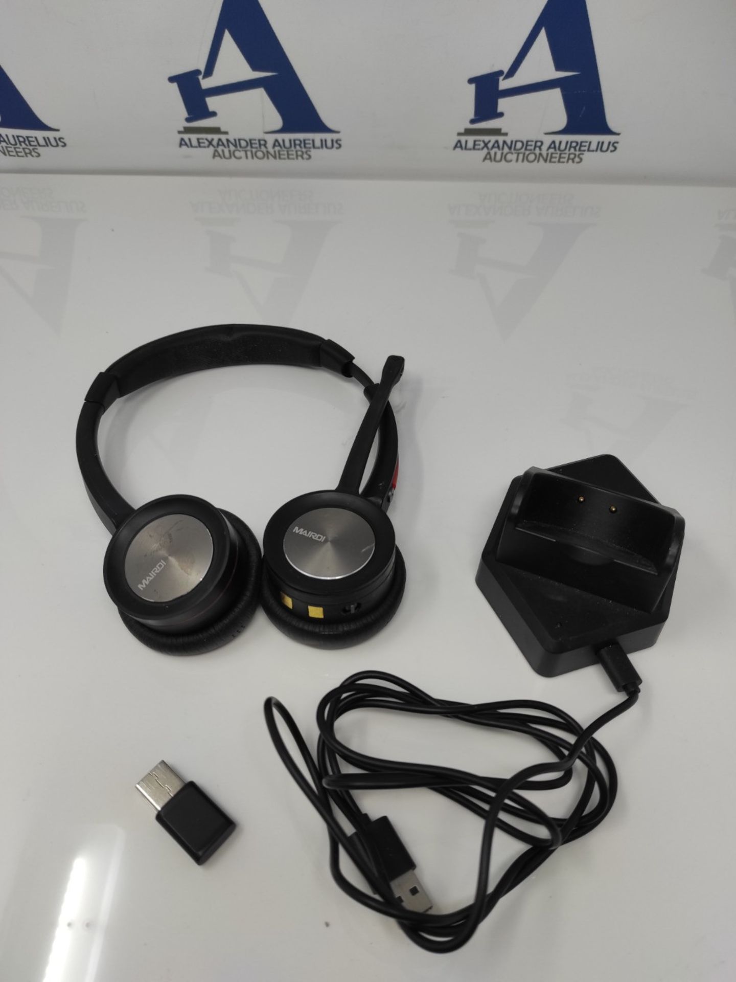 RRP £54.00 MAIRDI Wireless Bluetooth Headphones, Wireless Headphones with Microphone for PC Mobil - Image 3 of 3