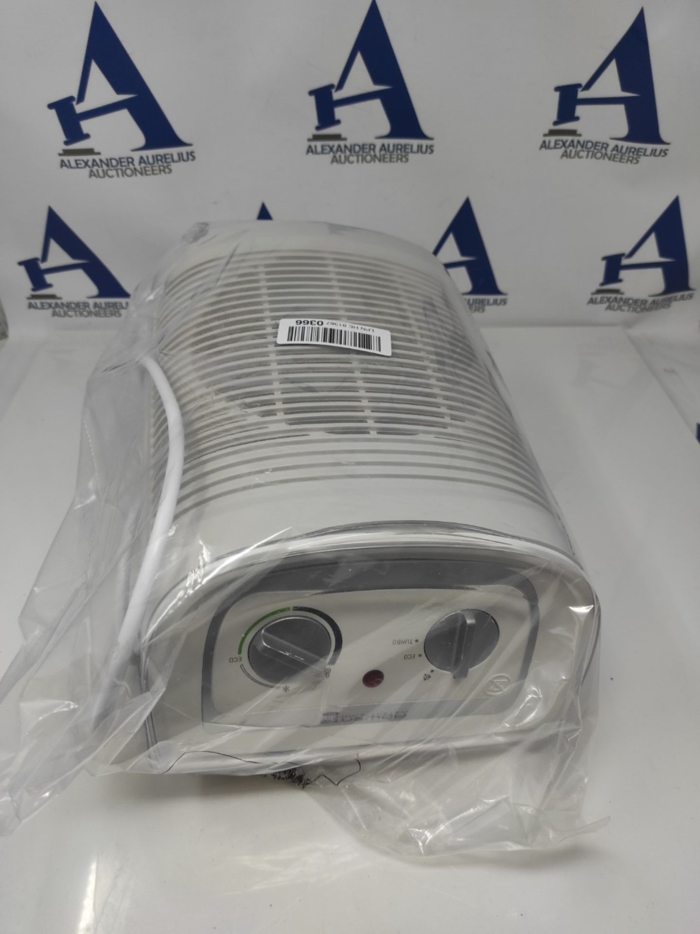 RRP £62.00 Rowenta Instant Comfort Aqua Heater, Two heat settings, Fan function, Adjustable energ - Image 2 of 3