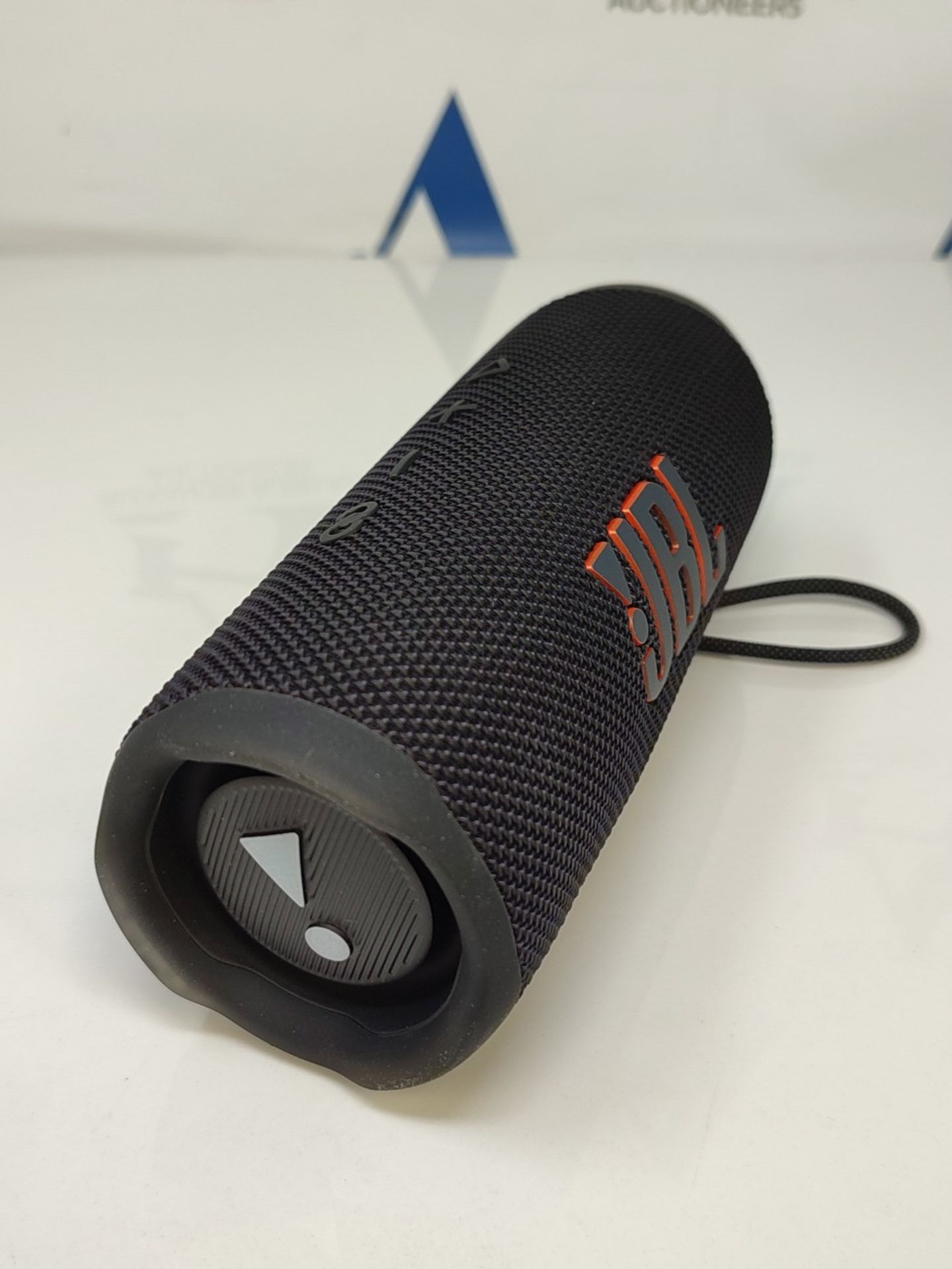 RRP £119.00 JBL Flip 6 - Portable and waterproof Bluetooth speaker - High frequency speaker for de - Image 3 of 3