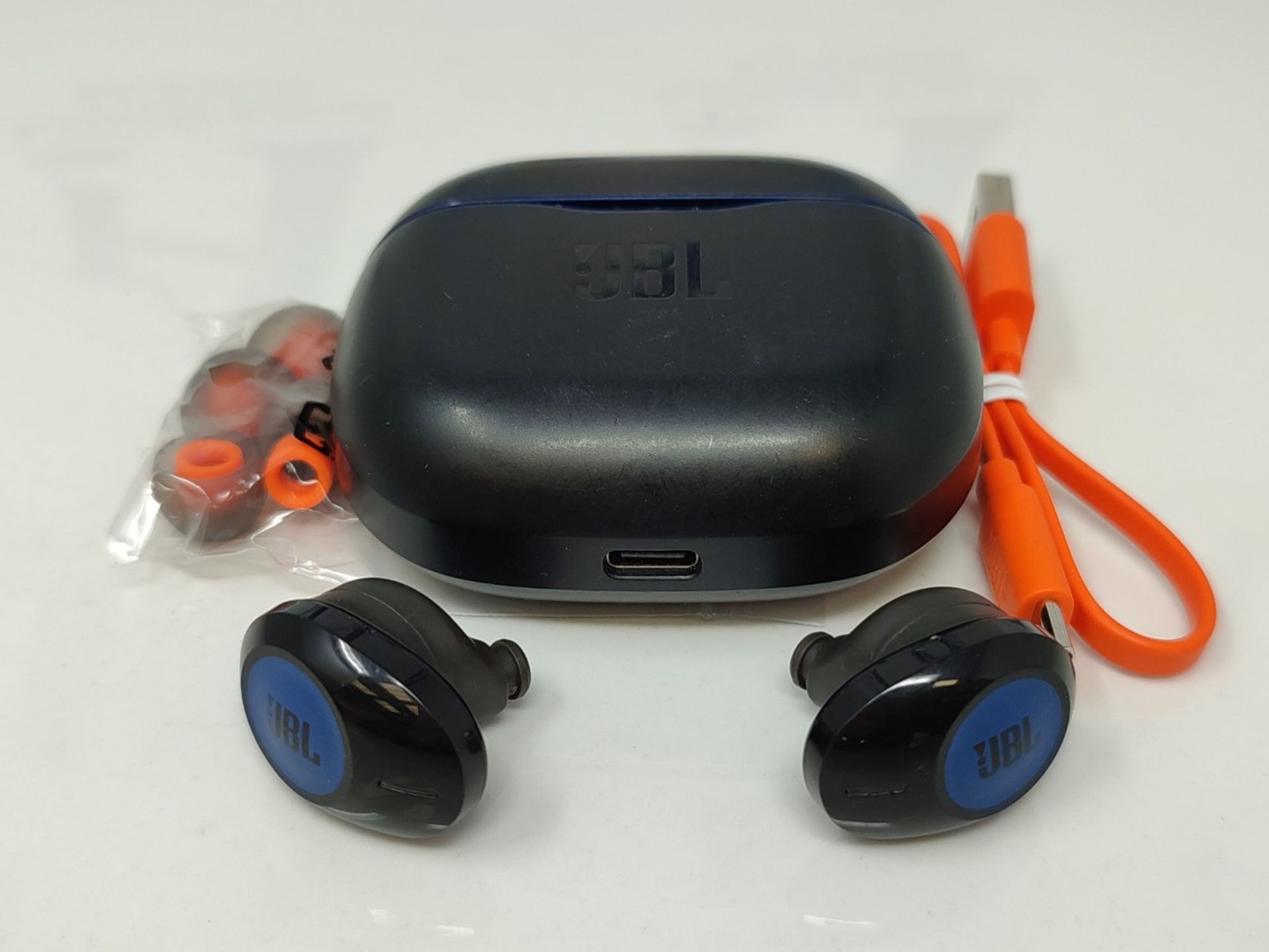 RRP £99.00 JBL Tune 125 TWS In-Ear Bluetooth Headphones in Blue - Wireless earphones with built-i - Bild 3 aus 3