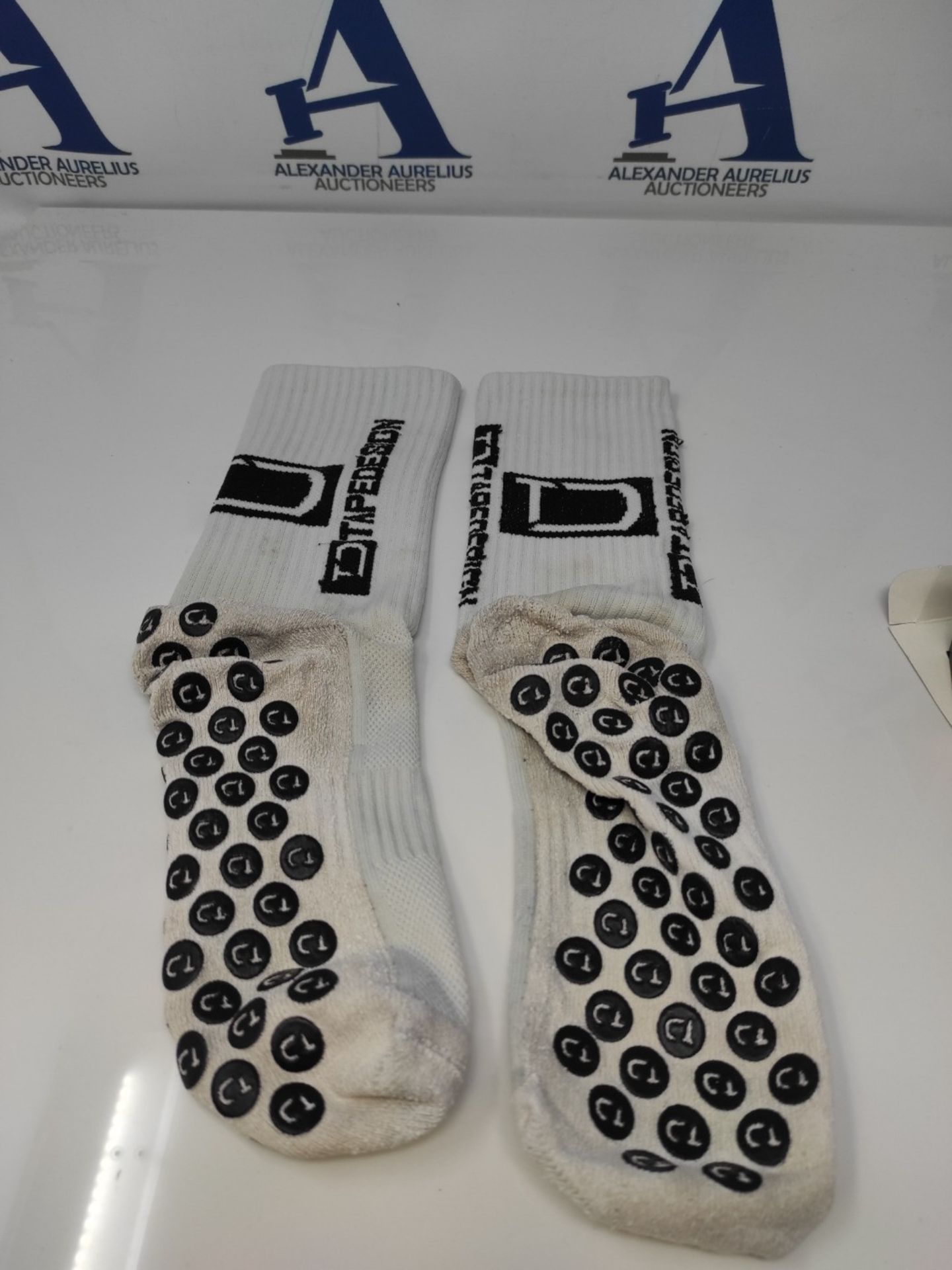 TAPEDESIGN "Classic" - 1 Pair of Non-Slip Soccer Socks with Rubberized Nubs (Unisex) - - Image 3 of 3