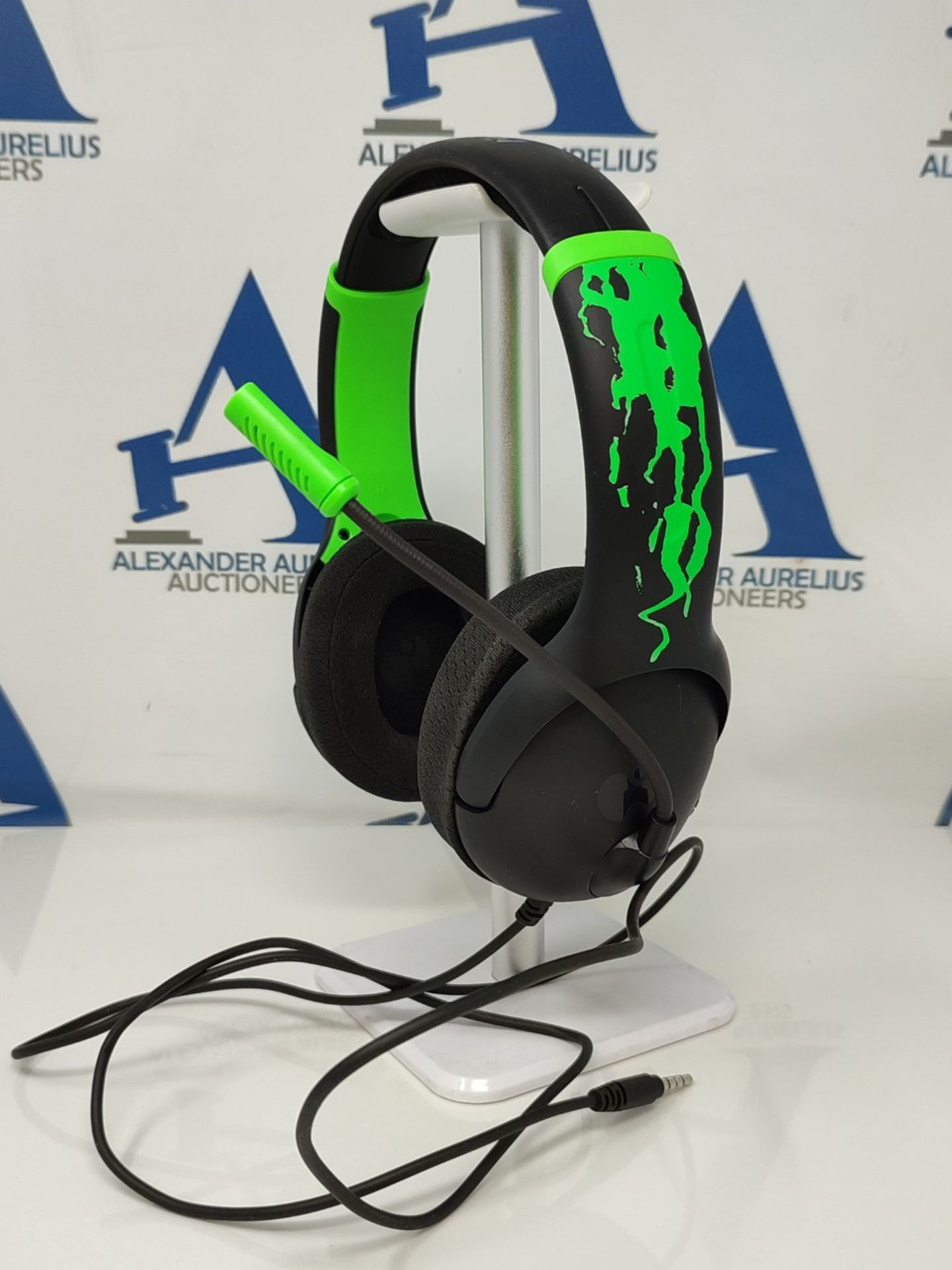 PDP Xbox AIRLITE Wired Headset Jolt Green - Image 3 of 3