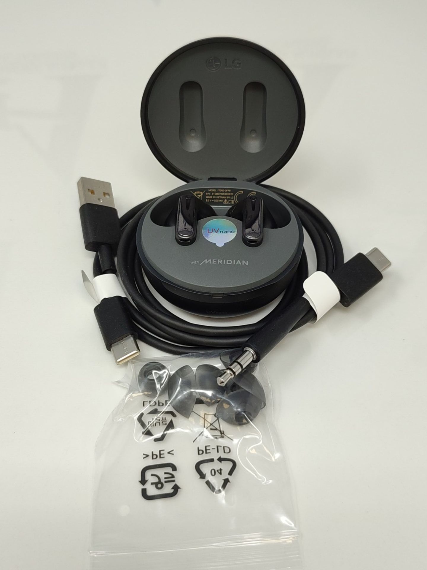 RRP £104.00 LG TONE Free DFP9 In-Ear Bluetooth headphones with MERIDIAN sound and Active Noise Can - Image 3 of 3