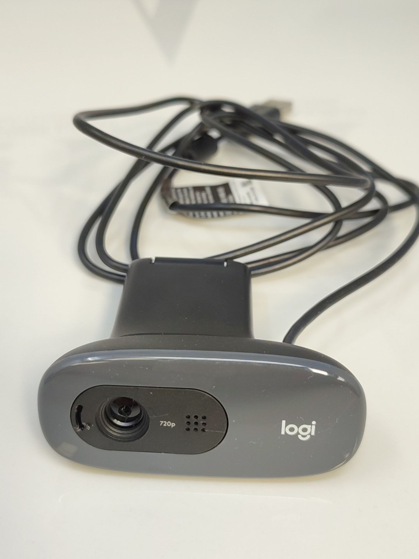 Logitech C270 Webcam, HD 720p, 60° field of view, fixed focus, exposure correction, U - Image 2 of 2
