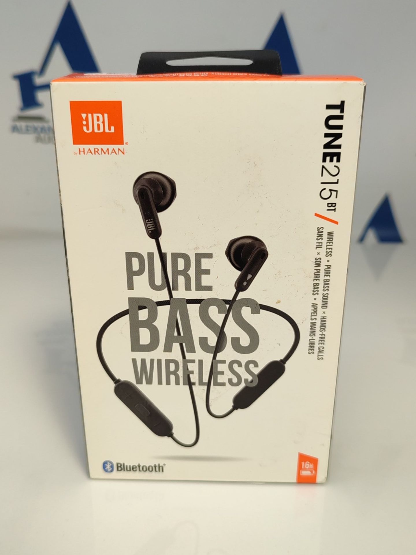JBL TUNE 215 BT - Bluetooth in-ear headphones in black - Powerful bass sound without c - Image 5 of 6