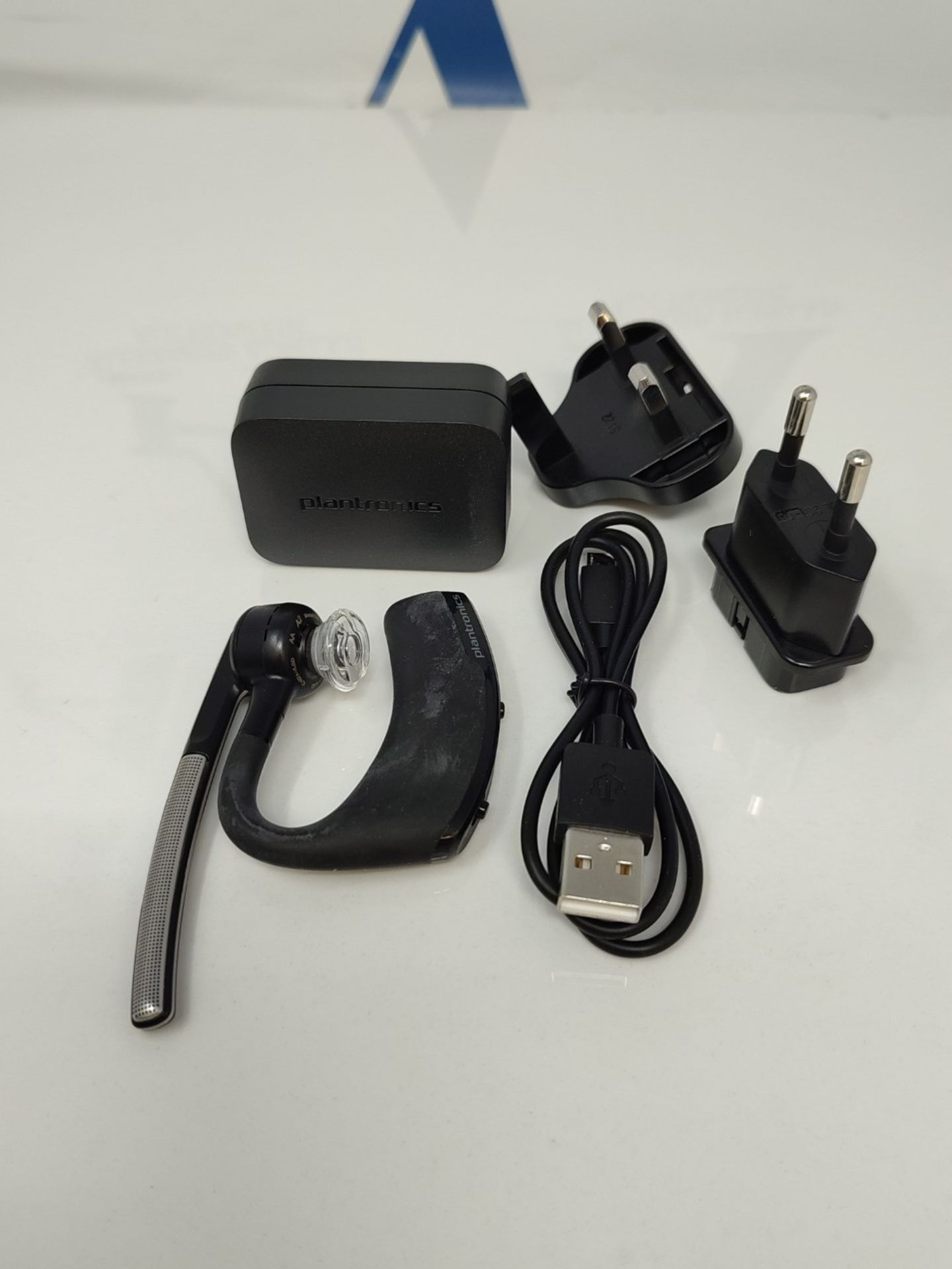 RRP £67.00 Plantronics - Voyager Legend (Poly) - Bluetooth headset, single-ear (monaural) - conne - Image 3 of 6