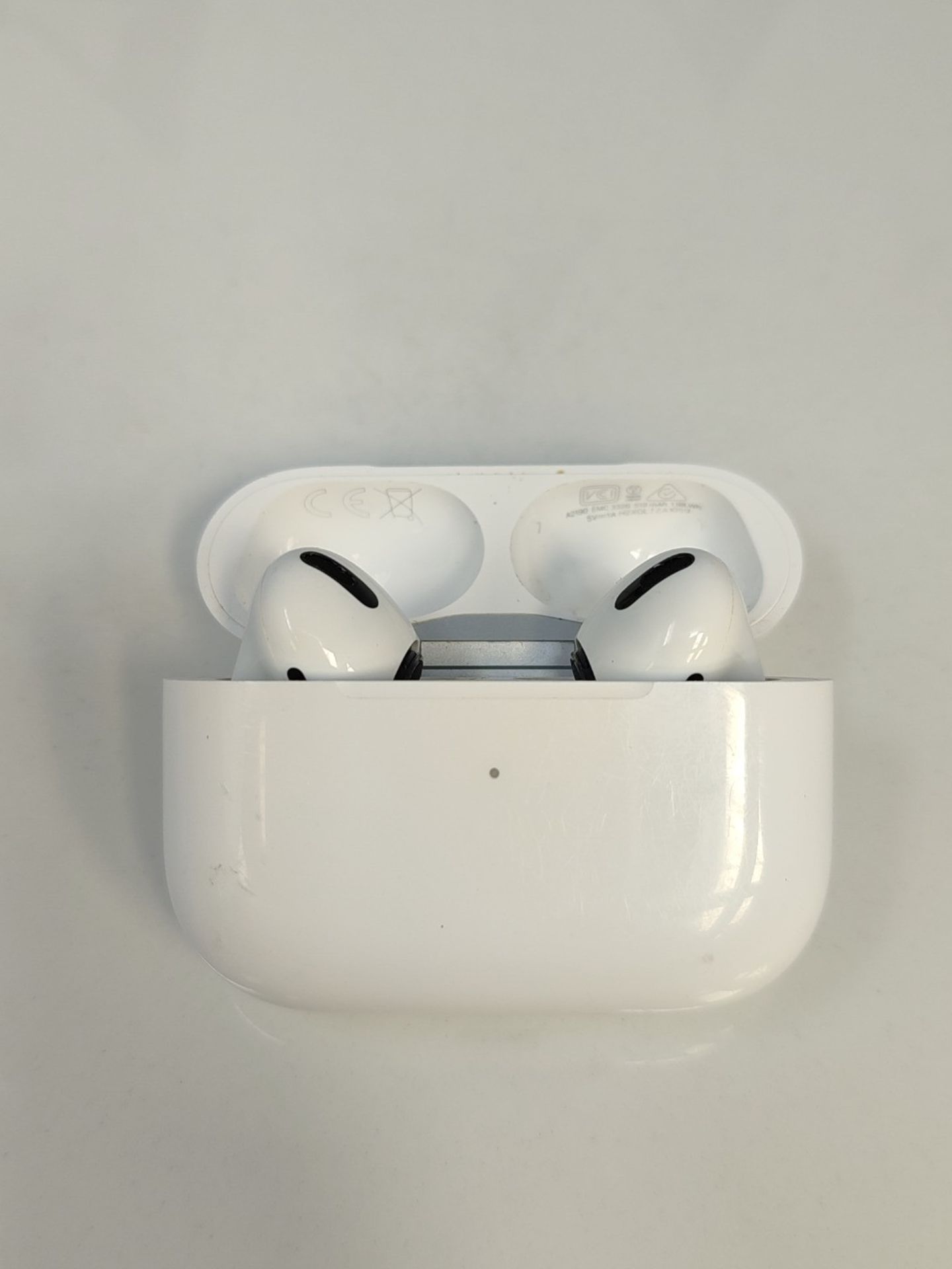 RRP £213.00 Apple AirPods Pro (1st Generation) with MagSafe Charging Case (2021) - Image 2 of 6