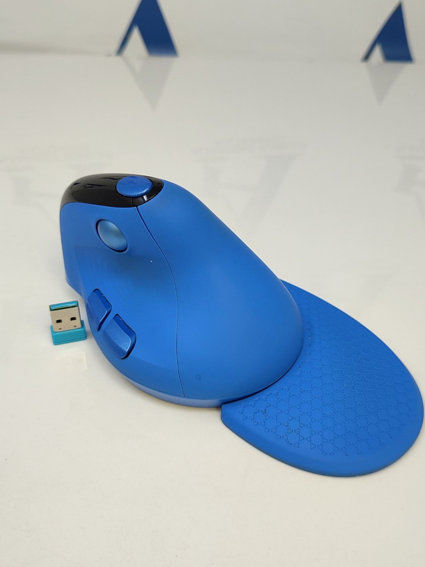 RRP £59.00 DeLUX Seeker Wireless Ergonomic Mouse with OLED Screen and Thumb Wheel, Rechargeable B - Image 2 of 4