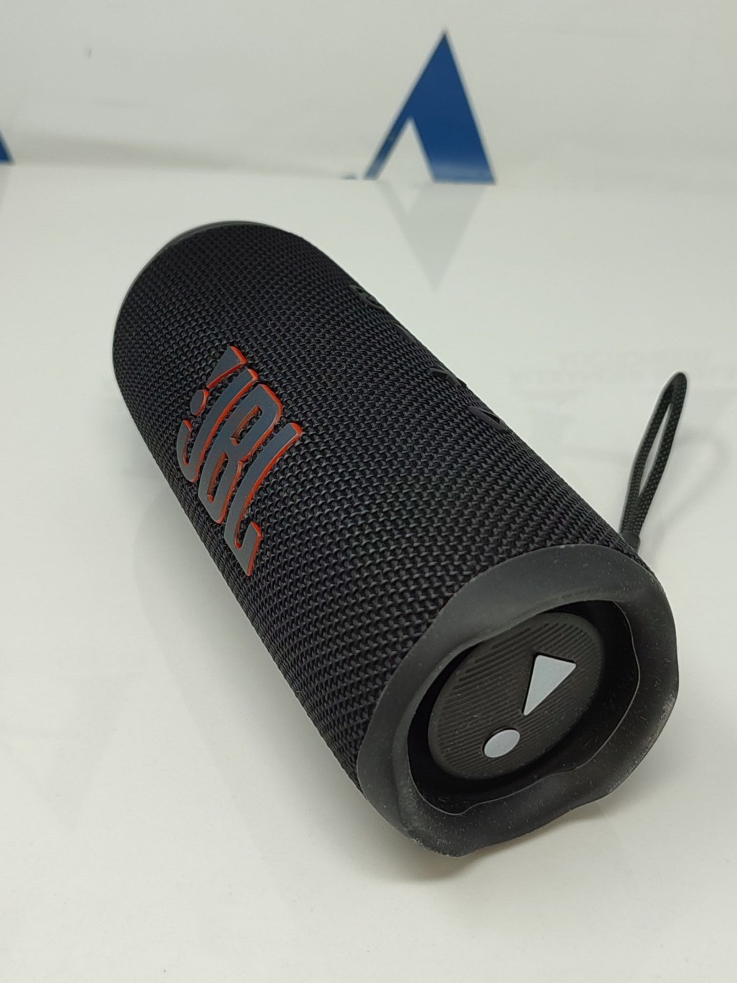 RRP £99.00 JBL Flip 6 Portable Bluetooth Speaker, Waterproof and Dustproof Speaker Box IPX67, Com - Image 6 of 6