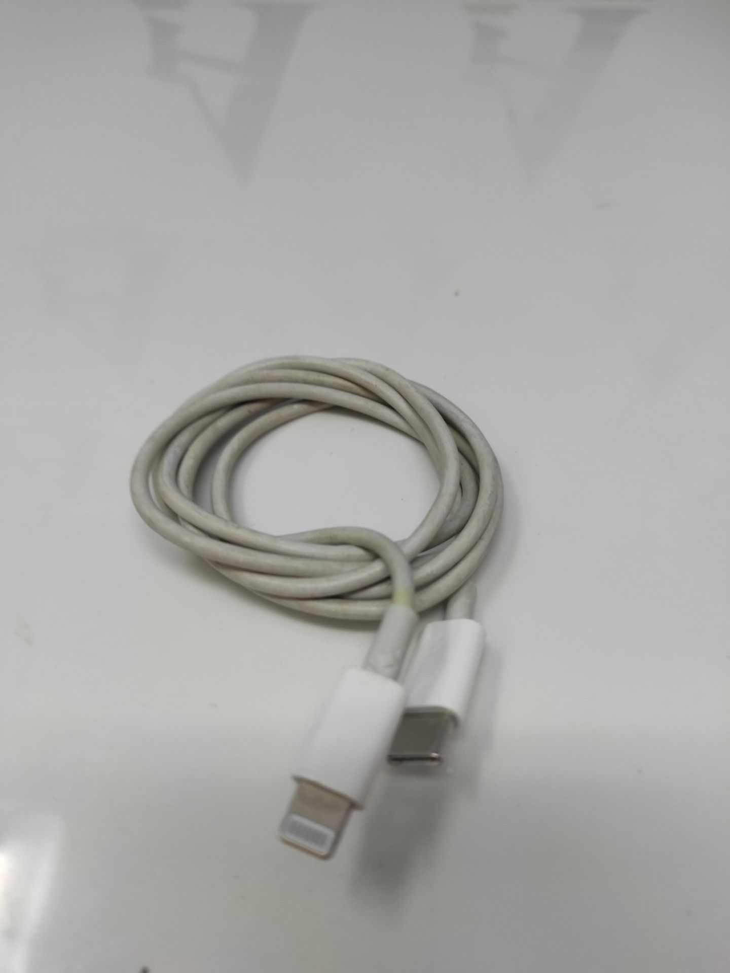 Apple Lightning to USB-C Cable (1m), Tablet - Image 3 of 6