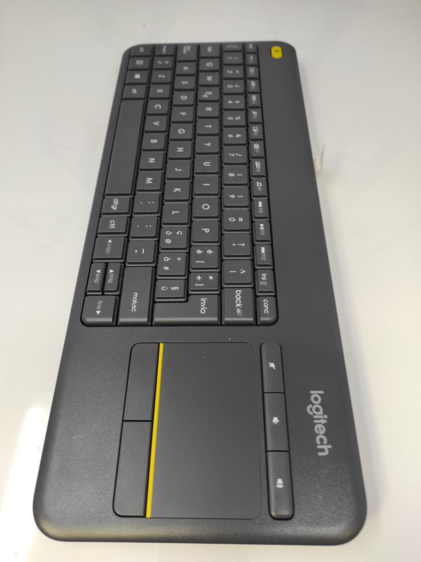 Logitech K400 Plus Wireless Touch TV Keyboard, Easy Multimedia Controls and Integrated - Image 6 of 6