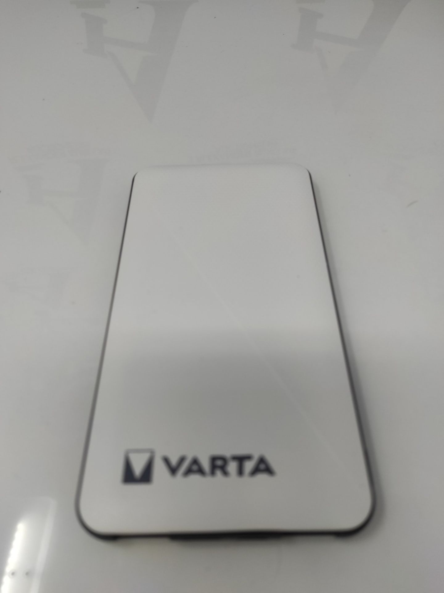 VARTA Power Bank 5000mAh, Powerbank Energy with 4 ports (1x Micro USB, 2x USB A, 1x US - Image 2 of 6