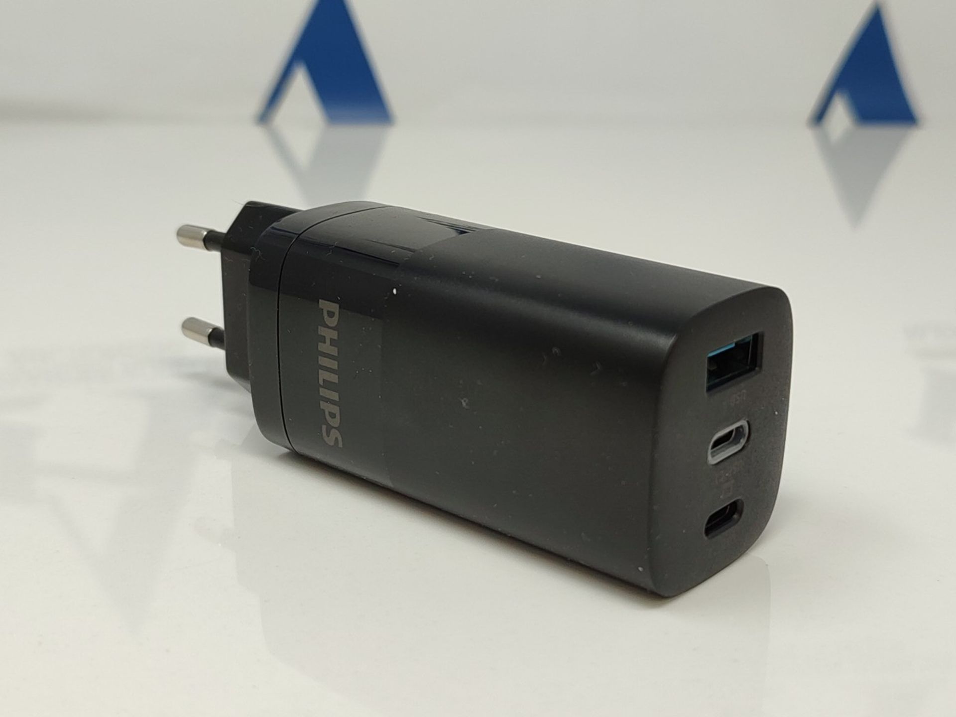 PHILIPS DLP2681/12 - Charger with 65W output power - USB-A and USB-C dual output - Bla - Image 6 of 6